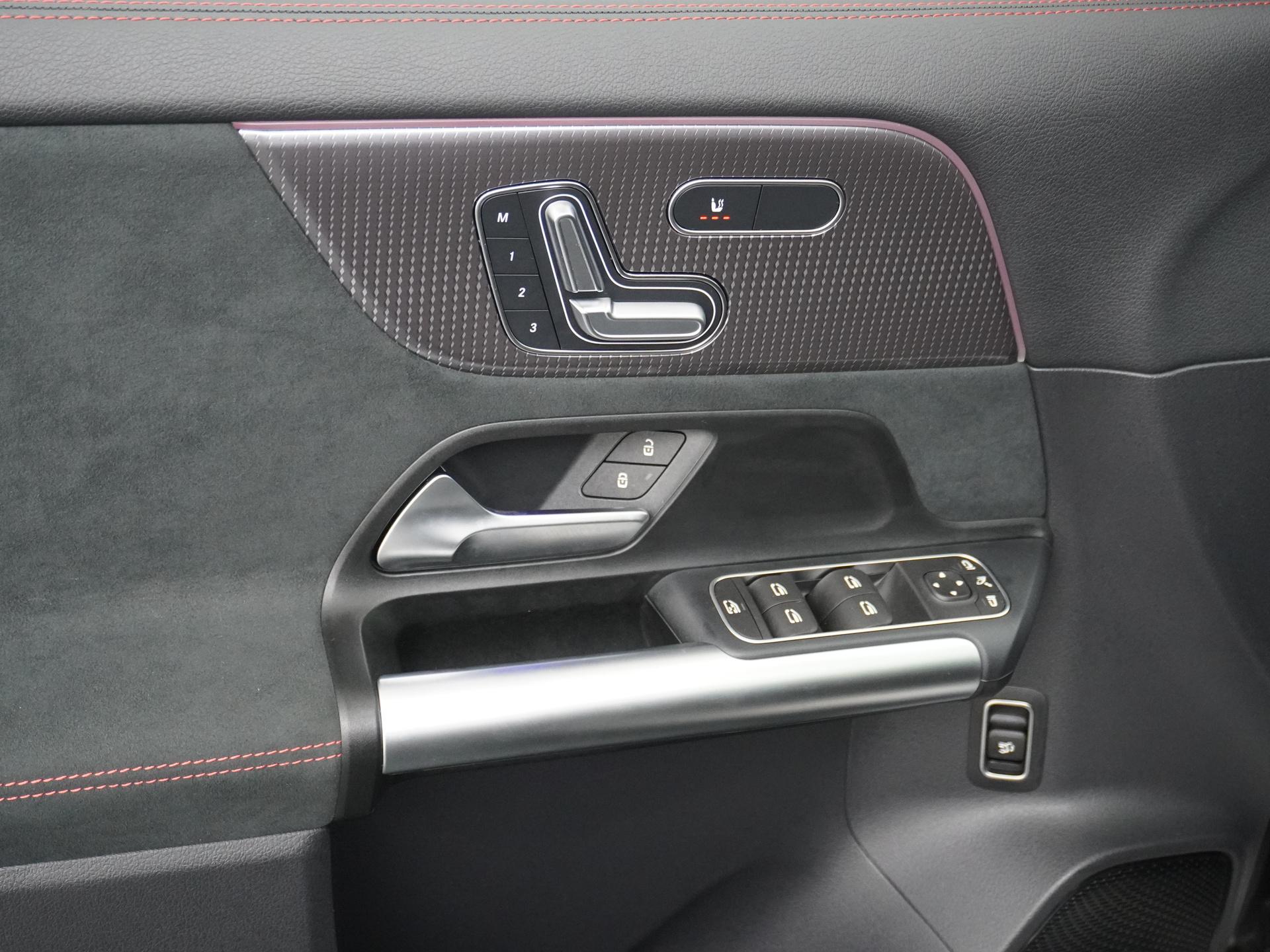 Mercedes-Benz EQA 250+ Business Edition 71 kWh Accu 23