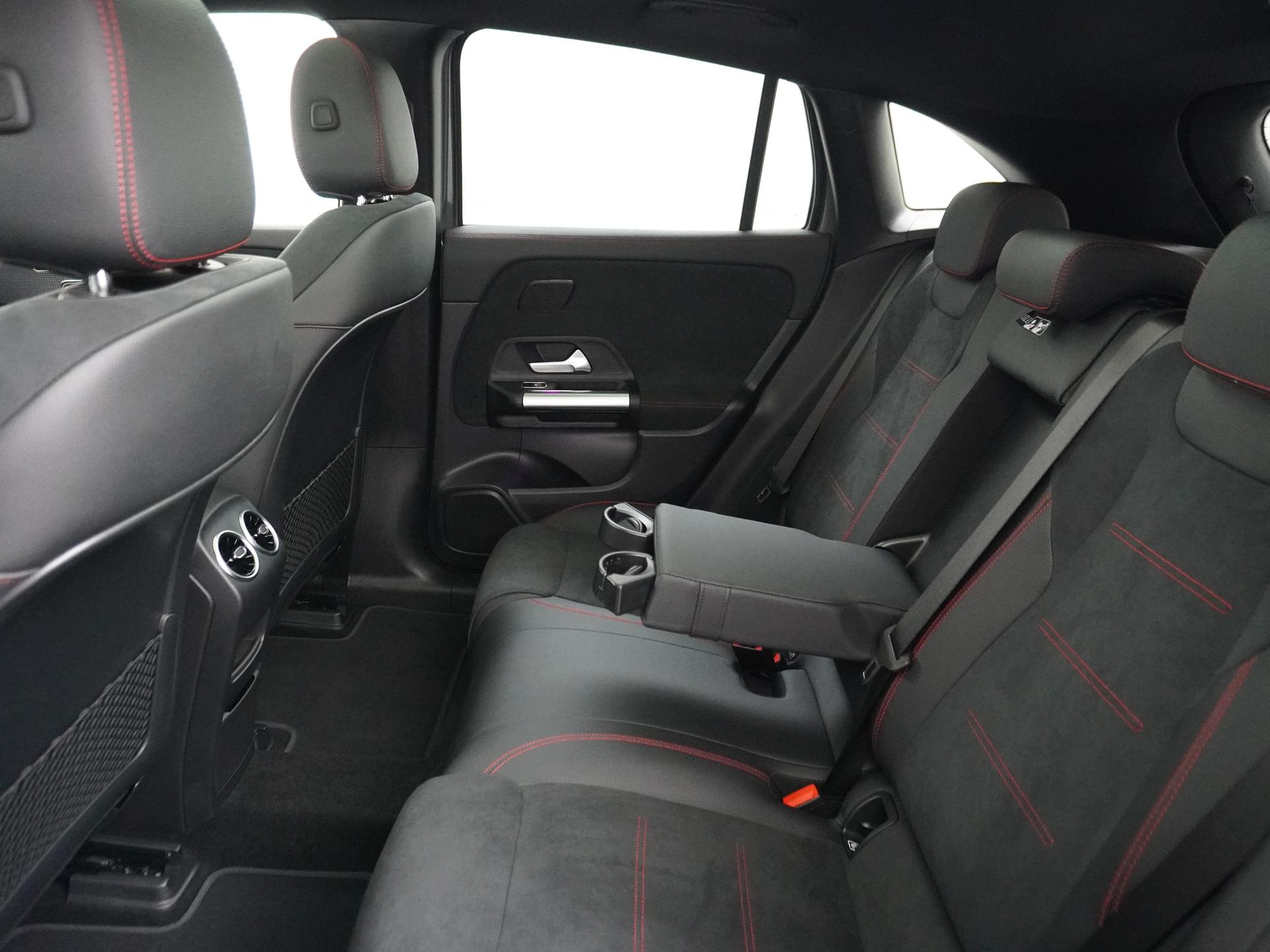 Mercedes-Benz EQA 250+ Business Edition 71 kWh Accu 25