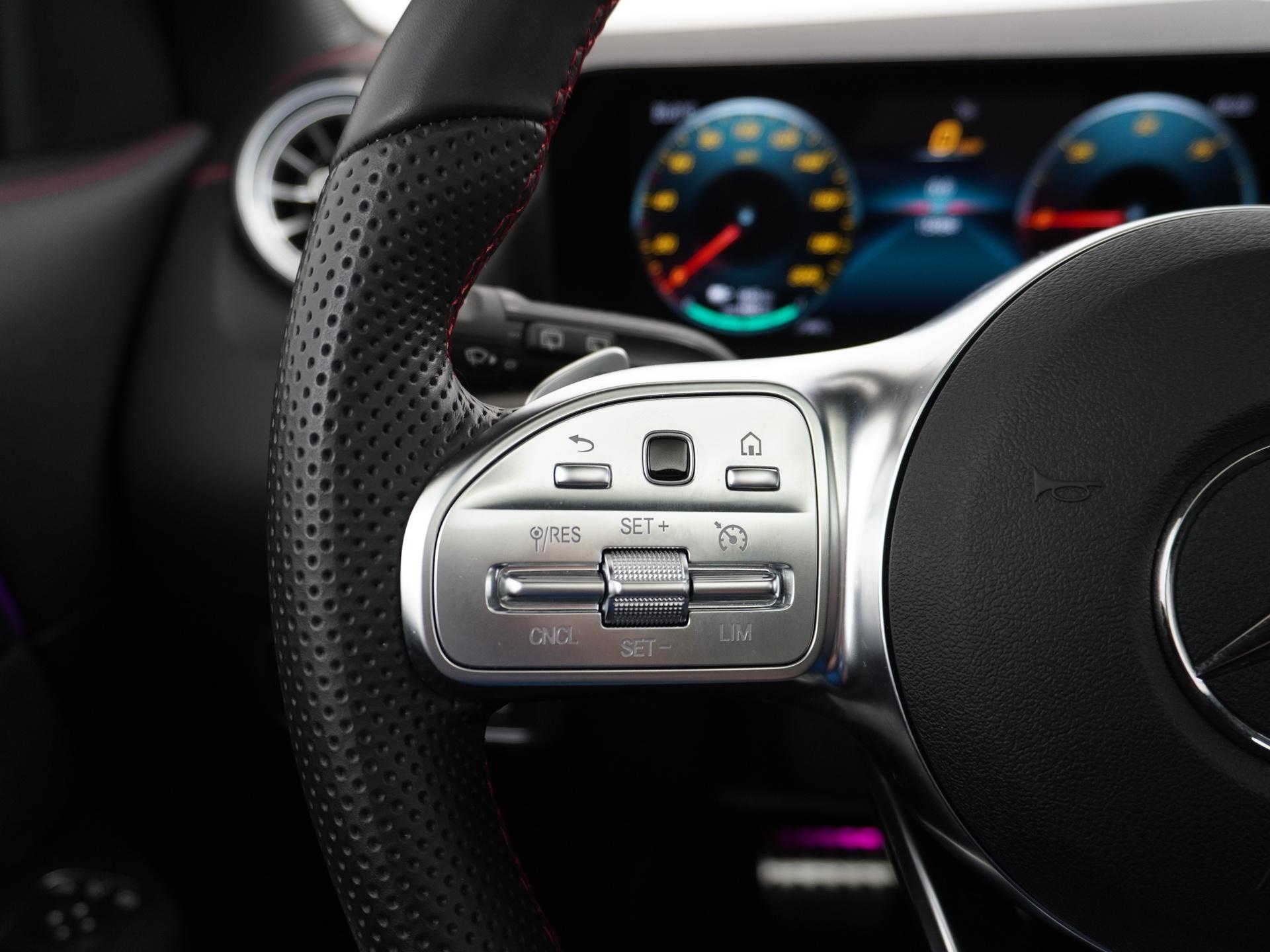 Mercedes-Benz EQA 250+ Business Edition 71 kWh Accu 32