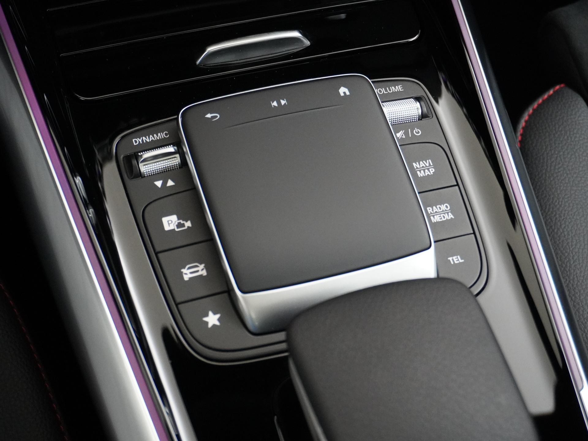 Mercedes-Benz EQA 250+ Business Edition 71 kWh Accu 46