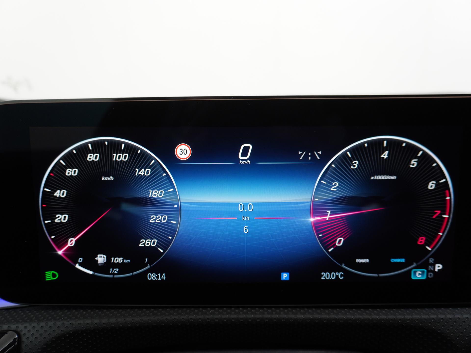 Mercedes-Benz A-Klasse 180 Business Solution AMG 31