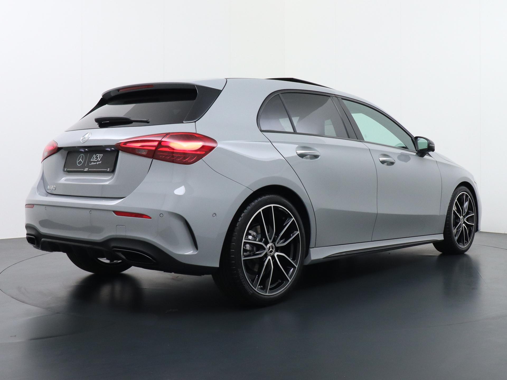 Mercedes-Benz A-Klasse 180 Business Solution AMG 4