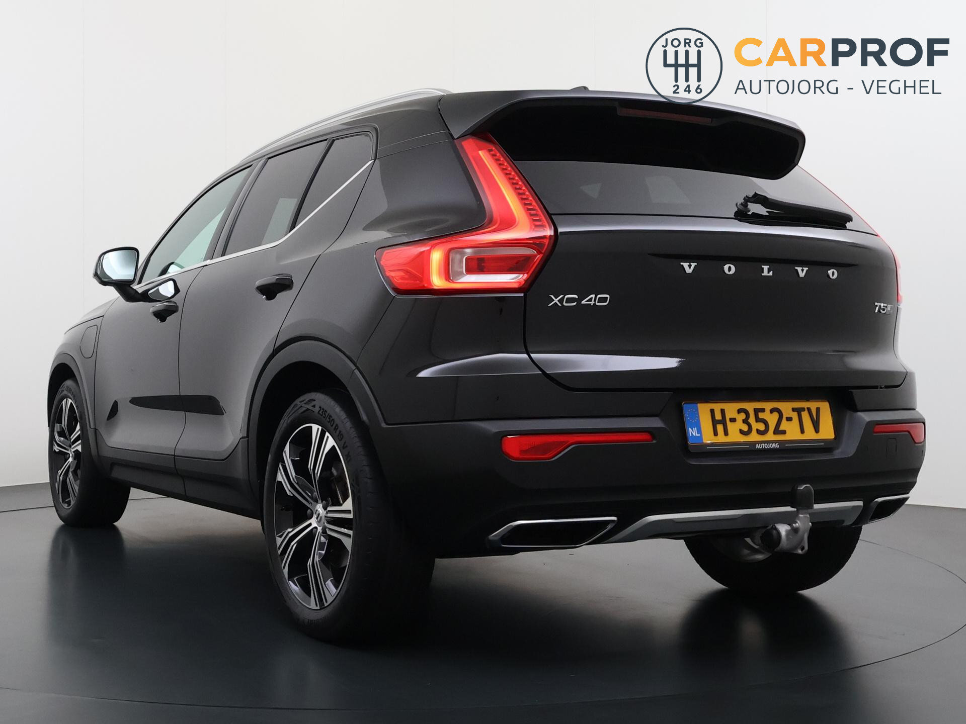 Volvo XC40 1.5 T5 Twin Engine Inscription 1