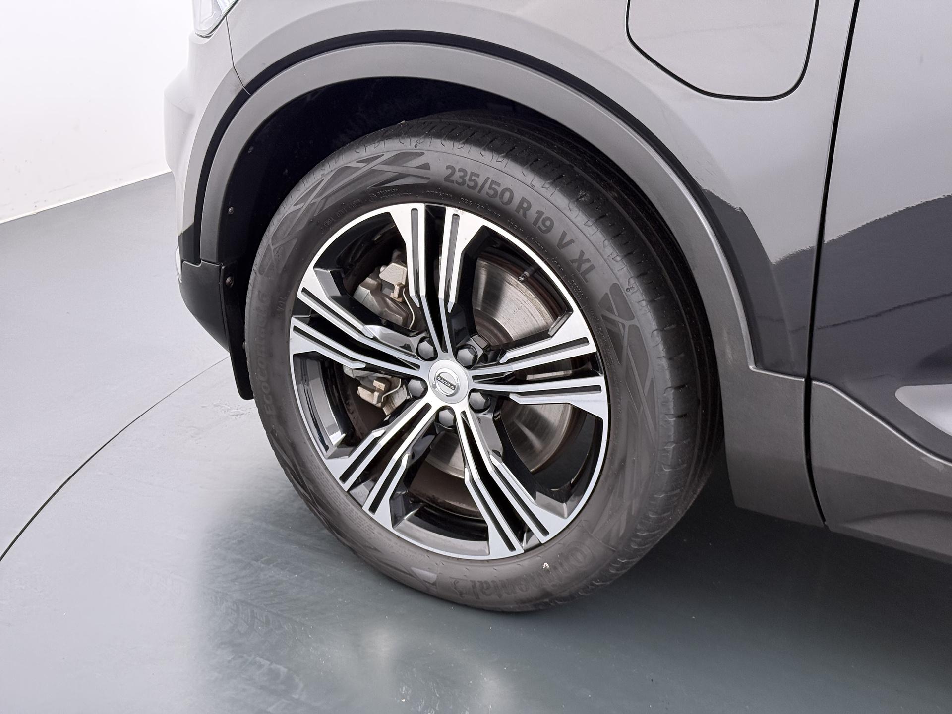 Volvo XC40 1.5 T5 Twin Engine Inscription 11