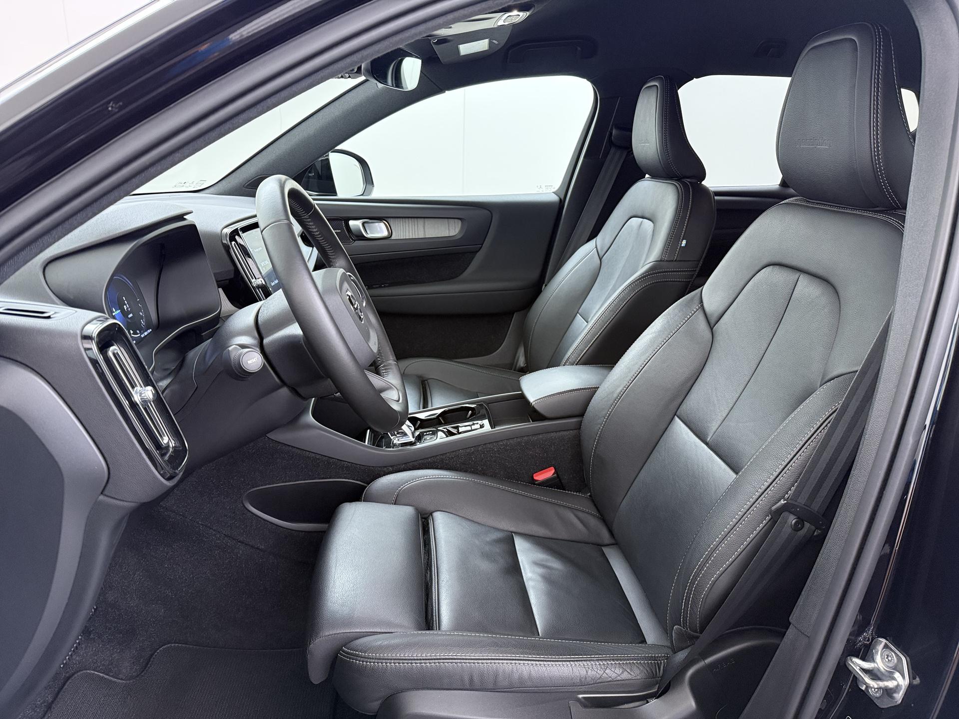 Volvo XC40 1.5 T5 Twin Engine Inscription 16