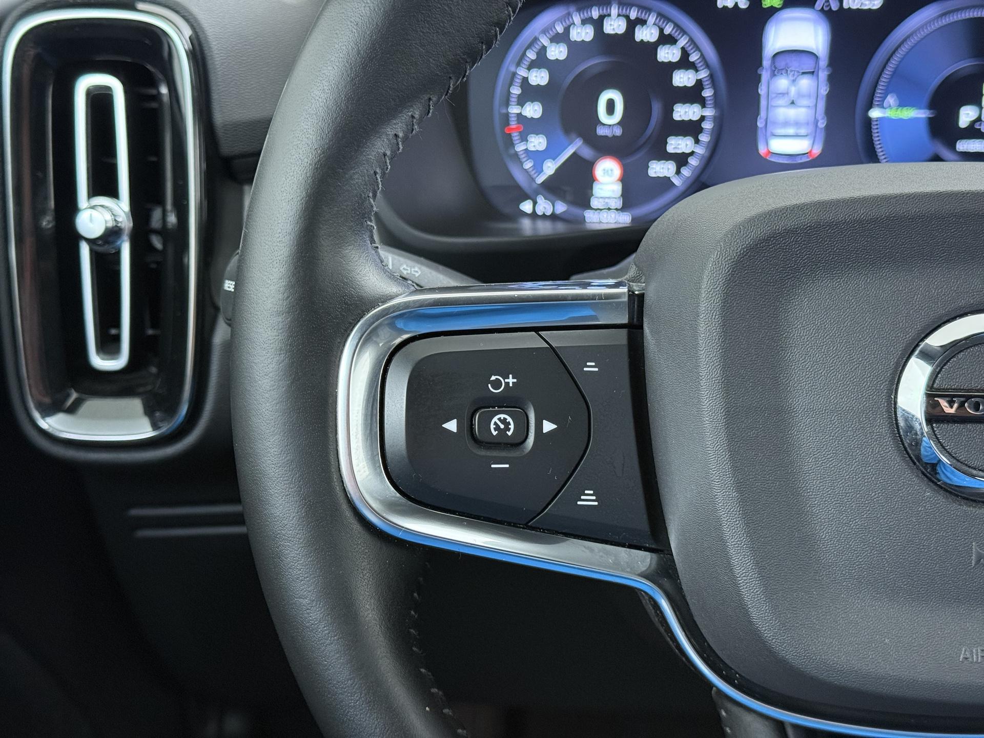 Volvo XC40 1.5 T5 Twin Engine Inscription 27