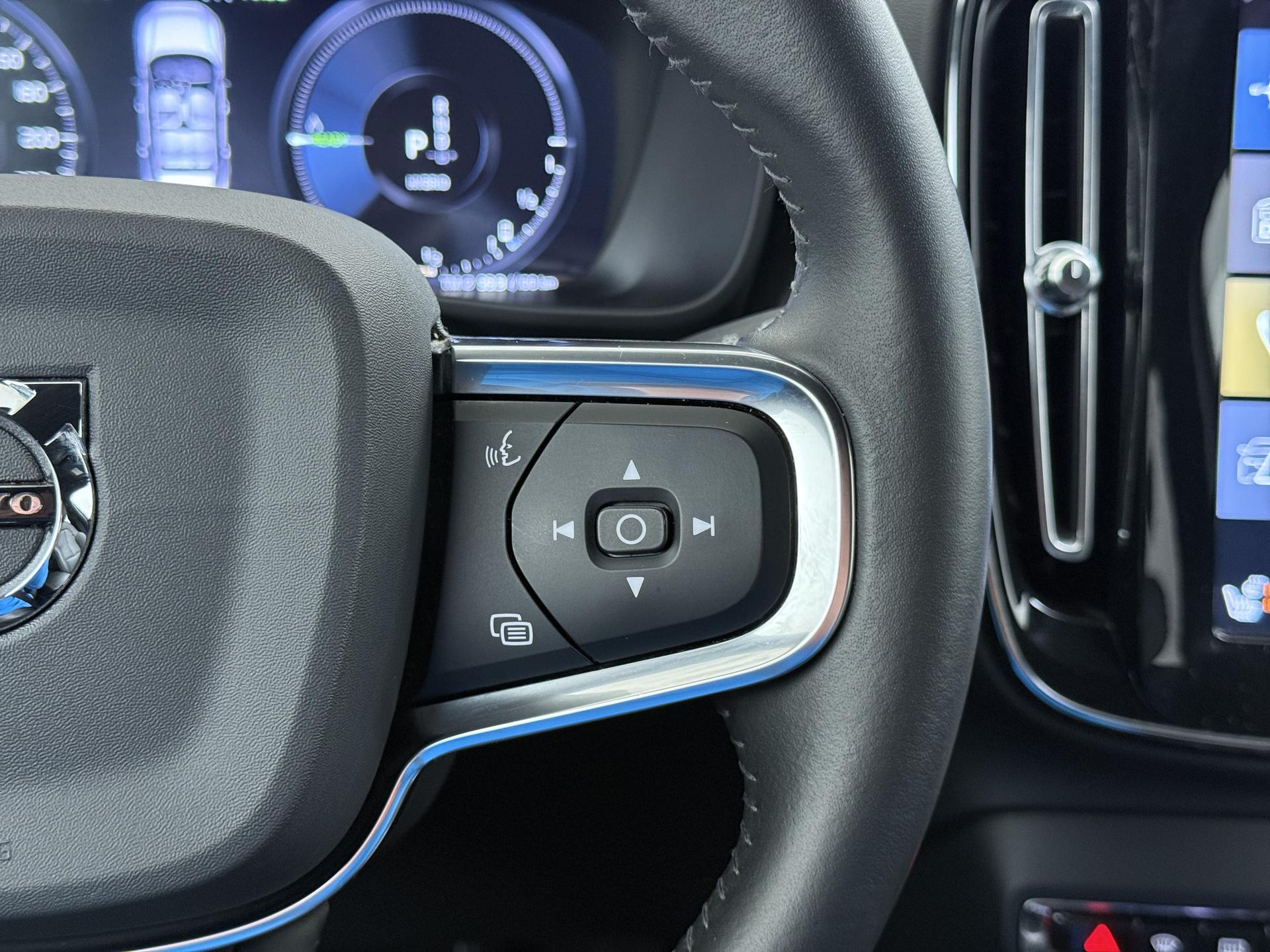 Volvo XC40 1.5 T5 Twin Engine Inscription 28