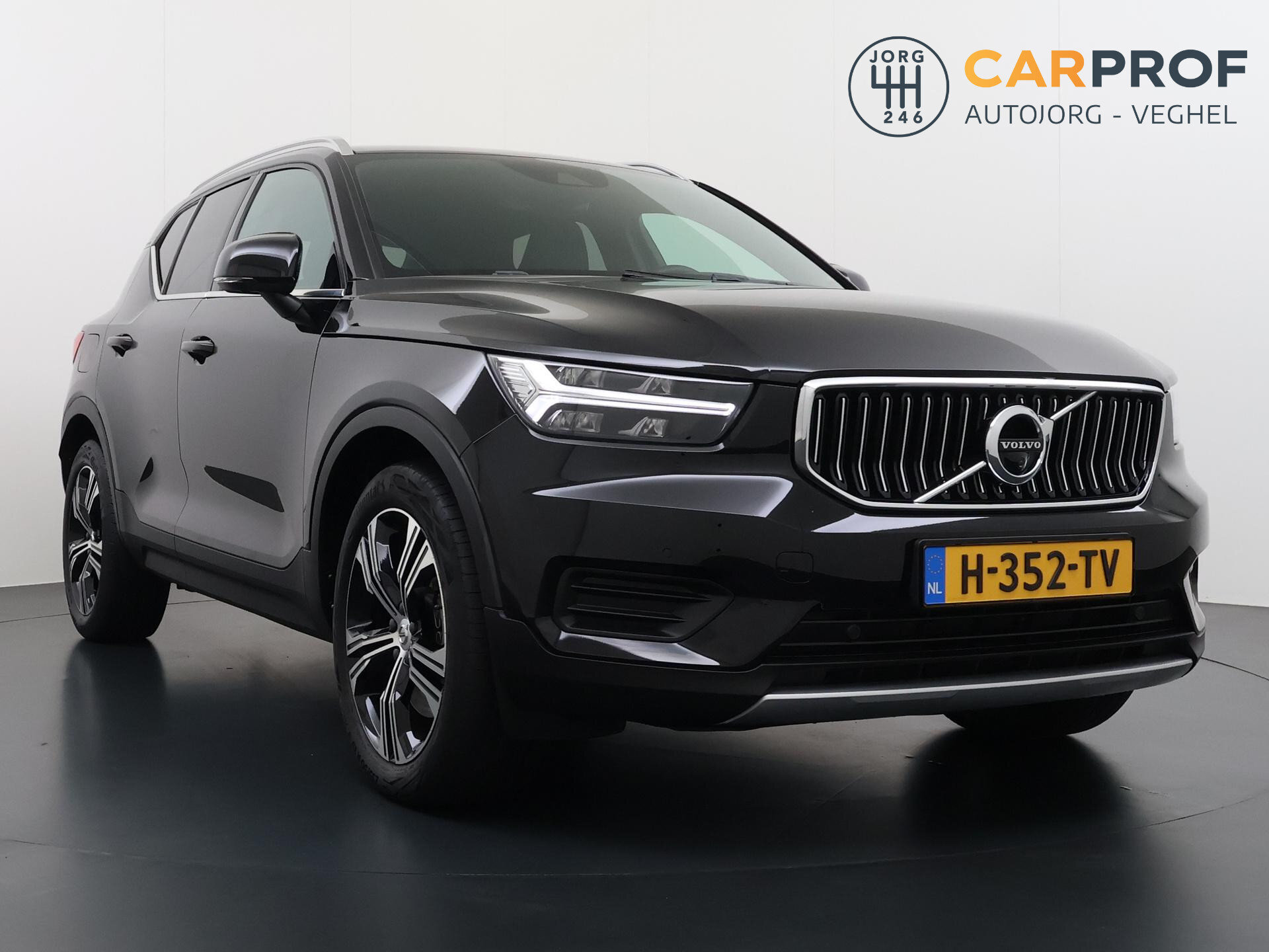 Volvo XC40 1.5 T5 Twin Engine Inscription 3
