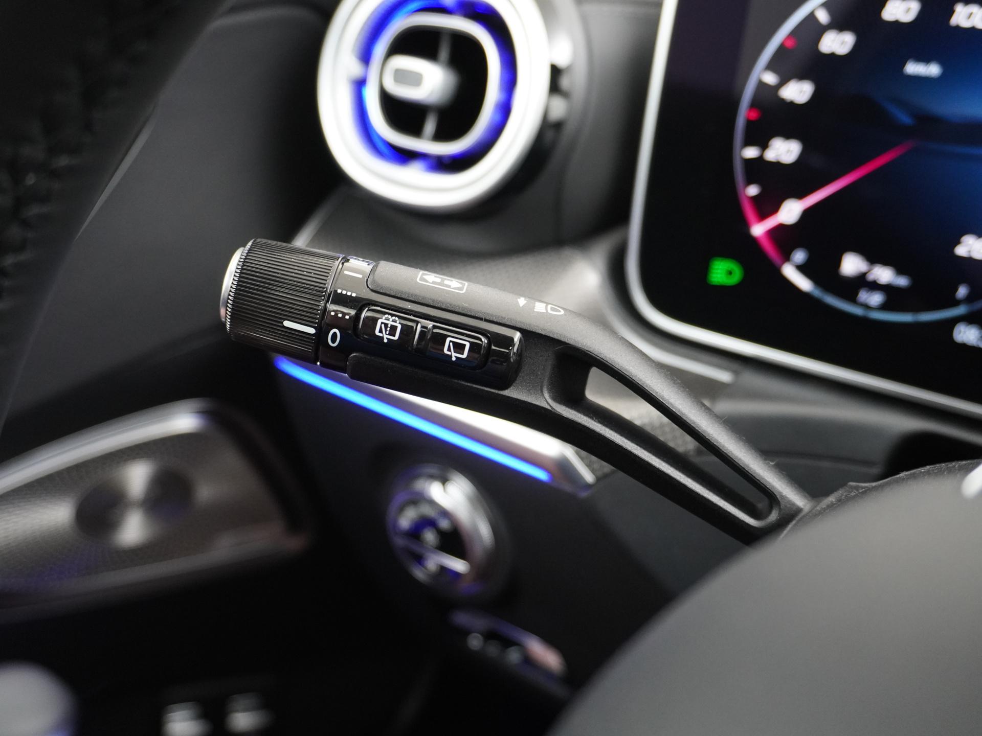 Mercedes-Benz C-Klasse Estate 300 e Business Solution AMG 31