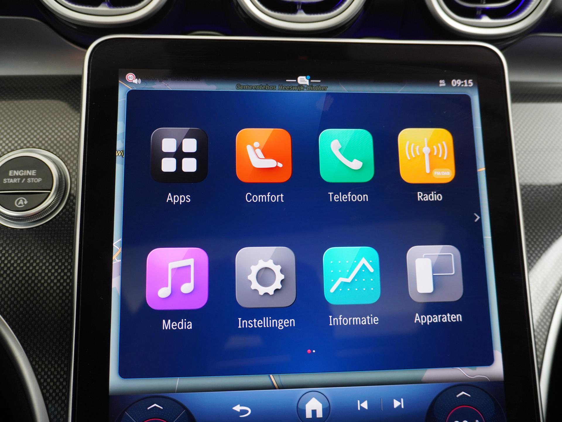 Mercedes-Benz C-Klasse 180 AMG Line 36