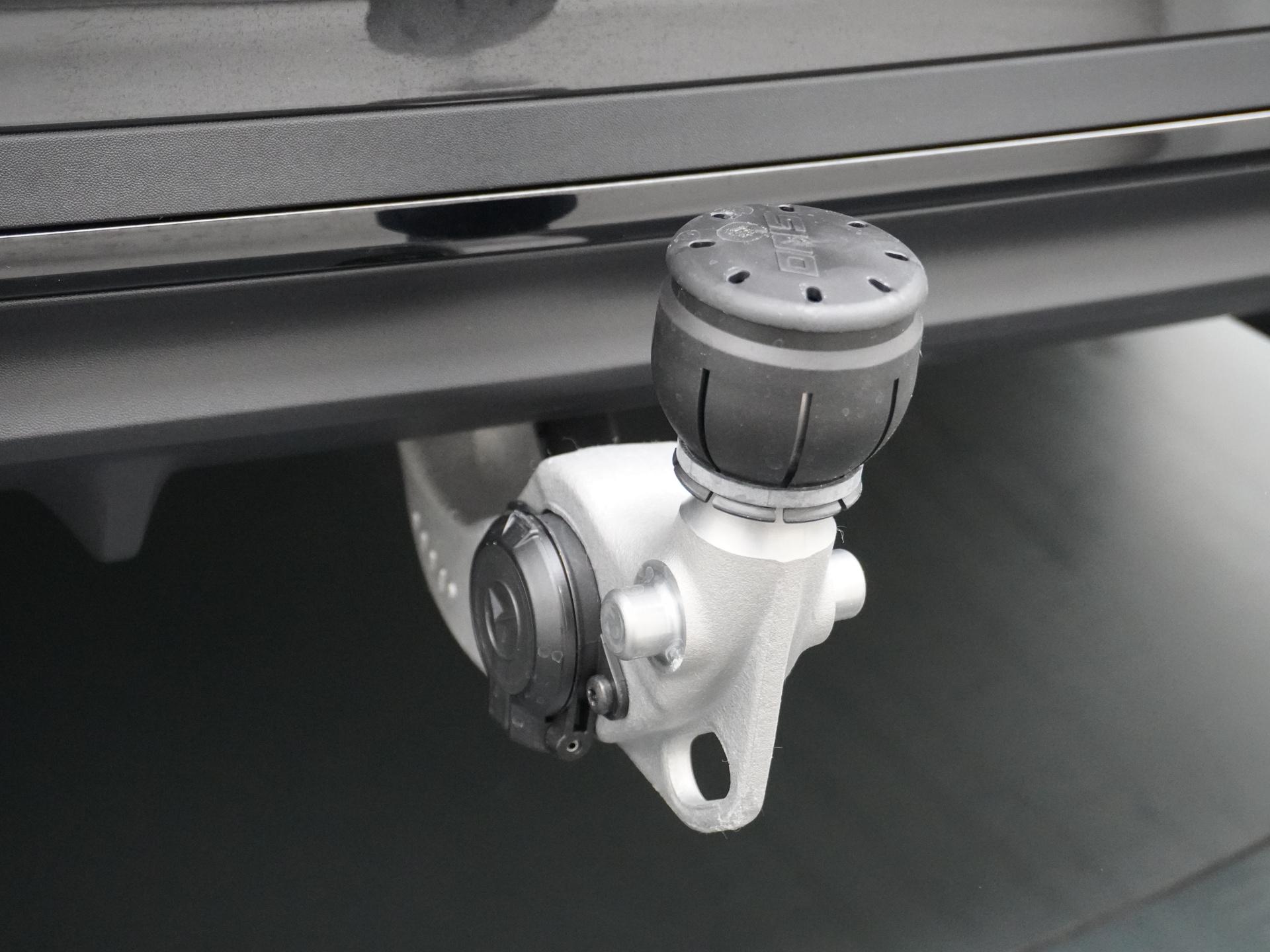 Mercedes-Benz C-Klasse Estate 300 e Business Solution AMG 12