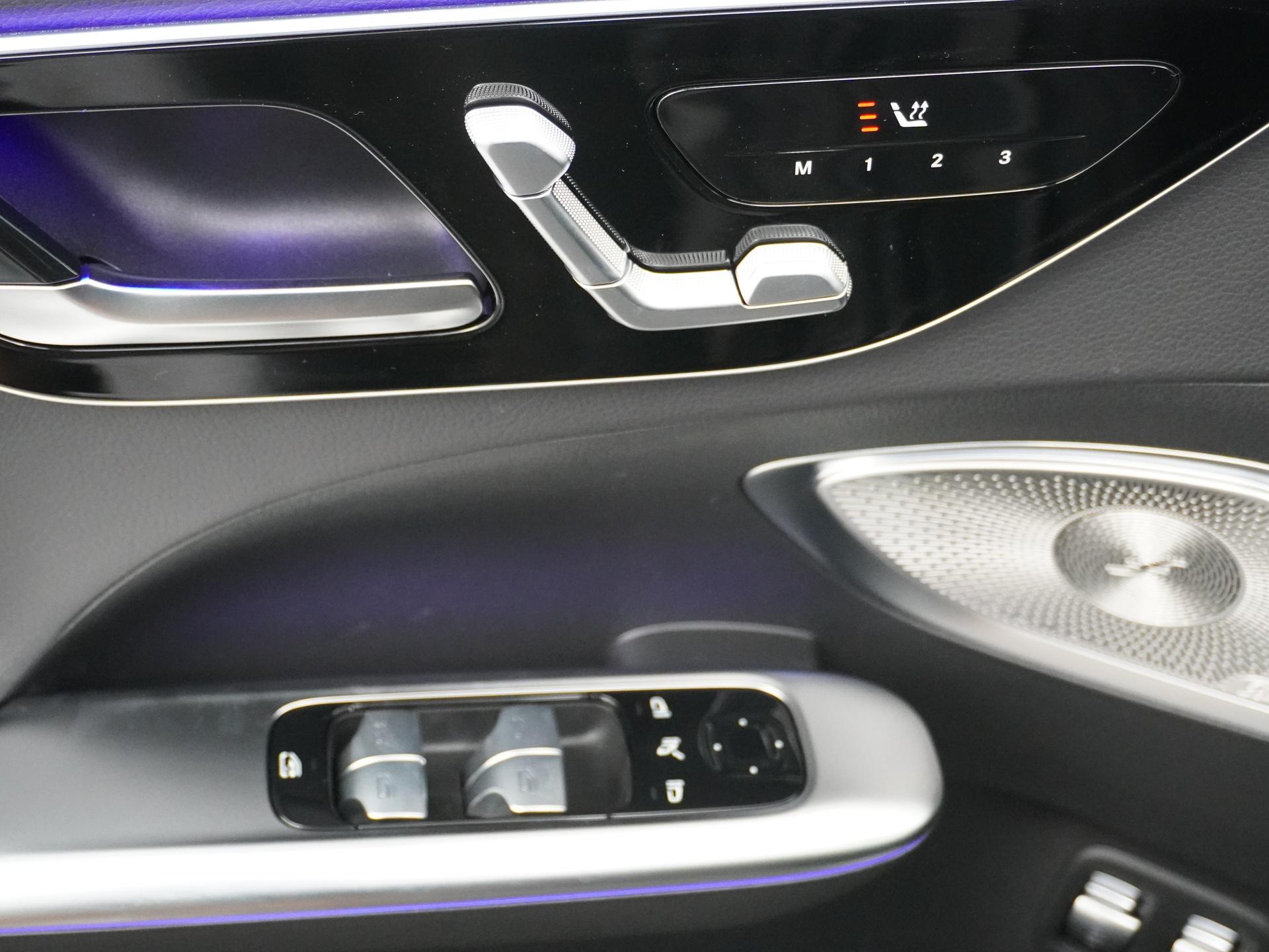 Mercedes-Benz C-Klasse Estate 300 e Business Solution AMG 20