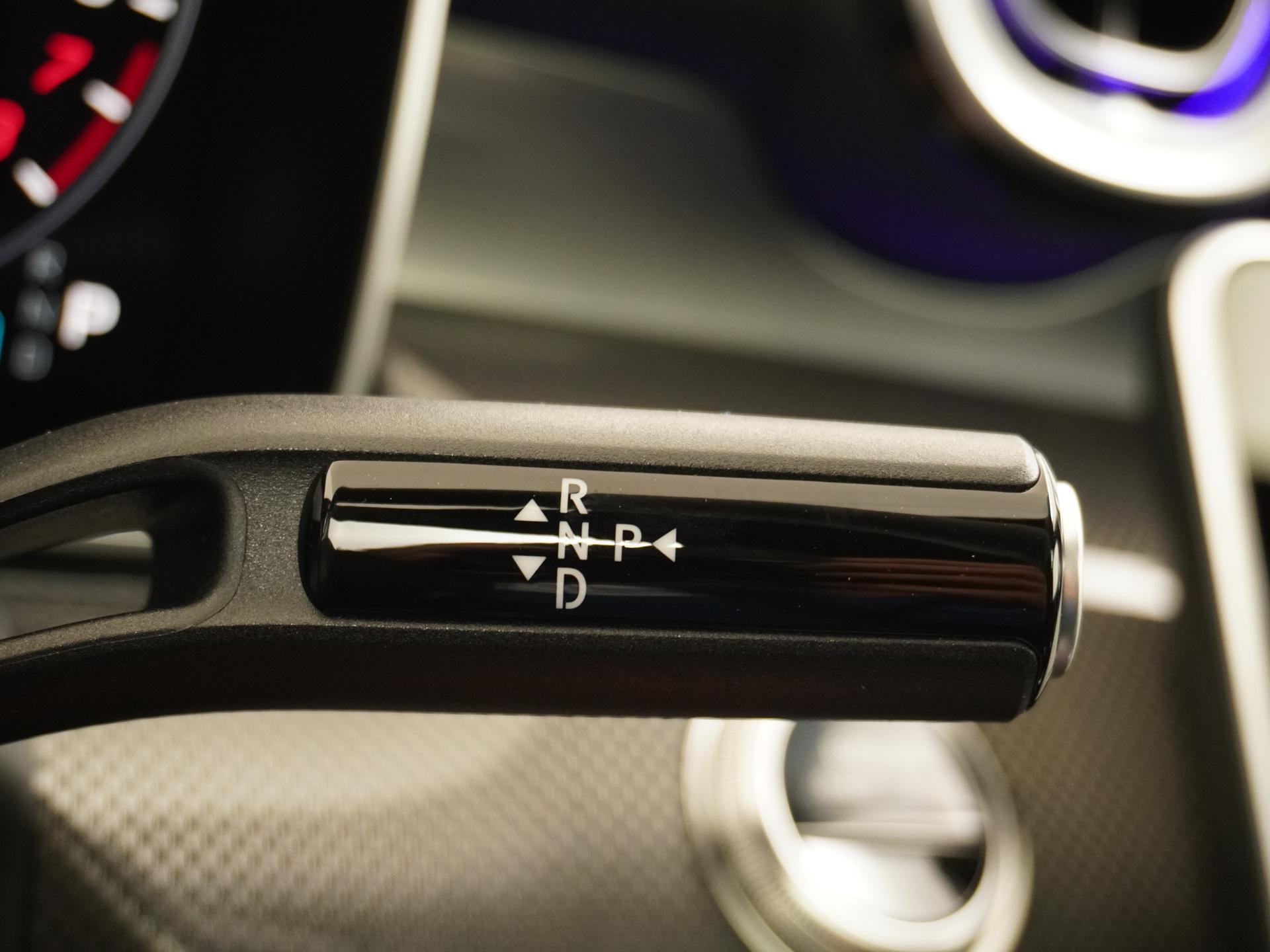 Mercedes-Benz C-Klasse Estate 300 e Business Solution AMG 31