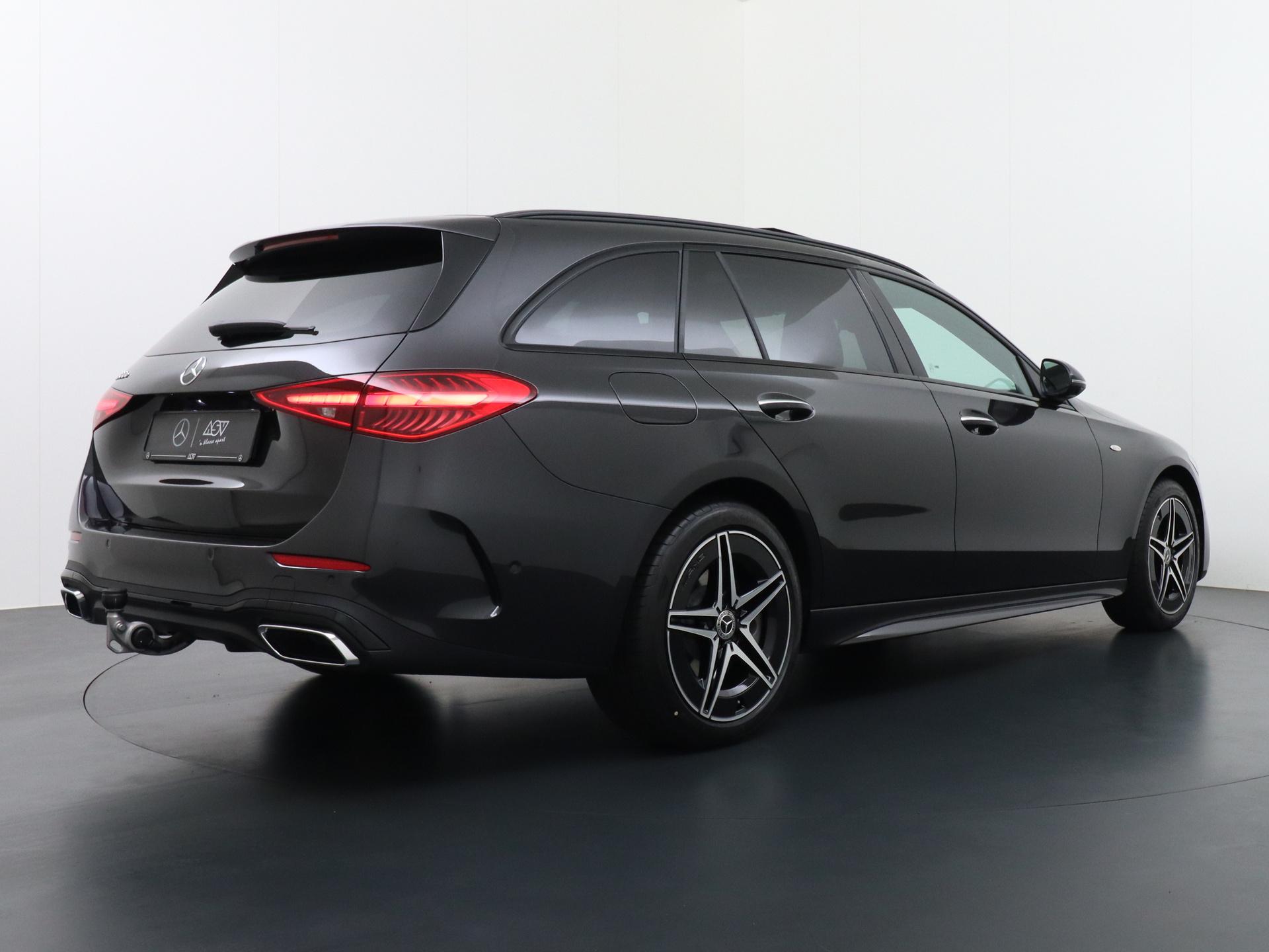 Mercedes-Benz C-Klasse Estate 300 e Business Solution AMG 4