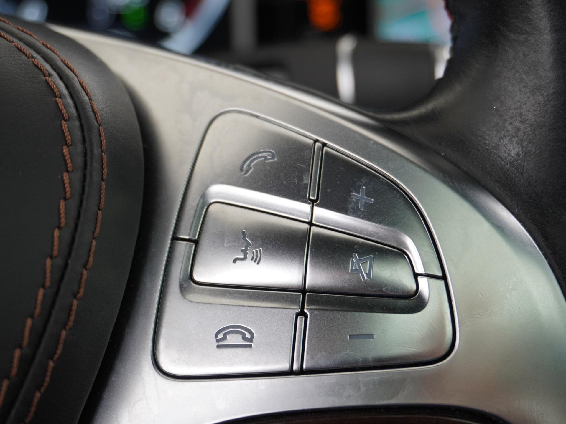 Mercedes-Benz S-Klasse 500 4Matic Prestige Plus 32