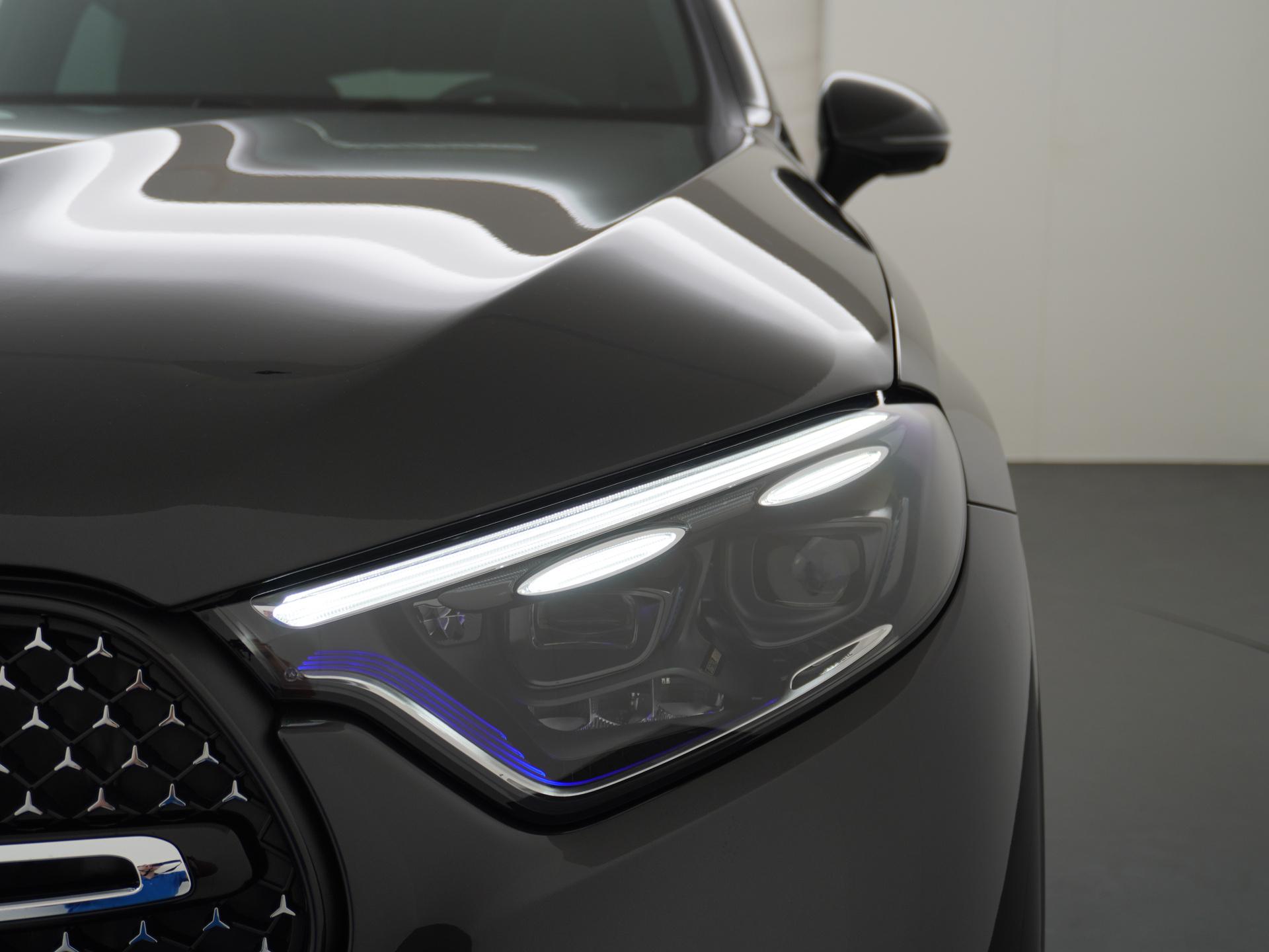 Mercedes-Benz GLC Coupé 300e 4MATIC Sport Edition 17