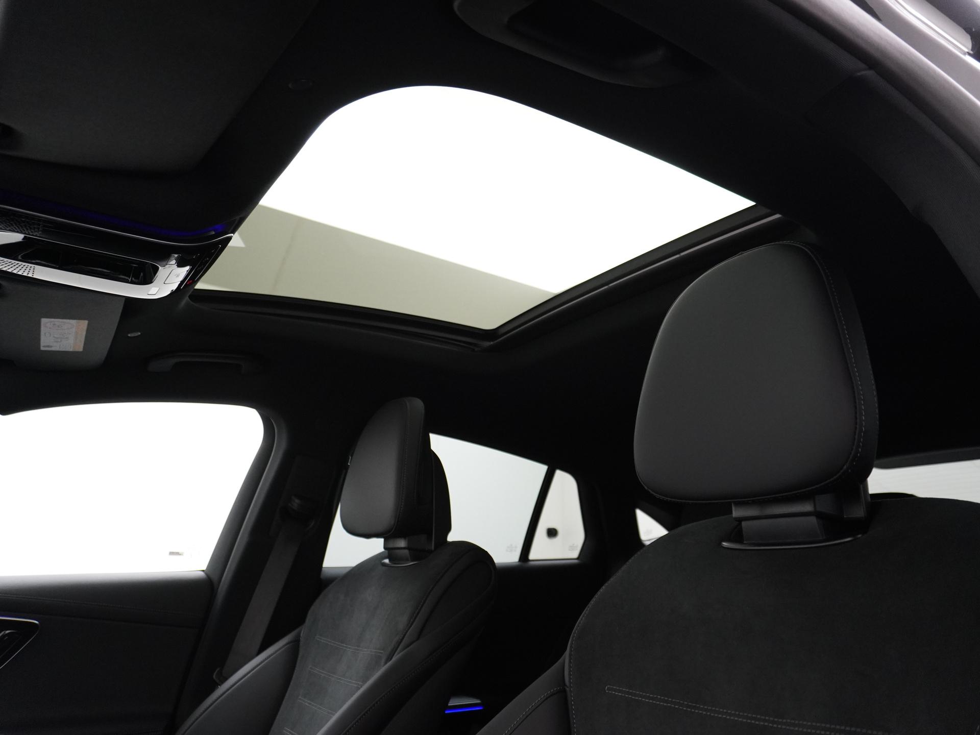 Mercedes-Benz GLC Coupé 300e 4MATIC Sport Edition 23