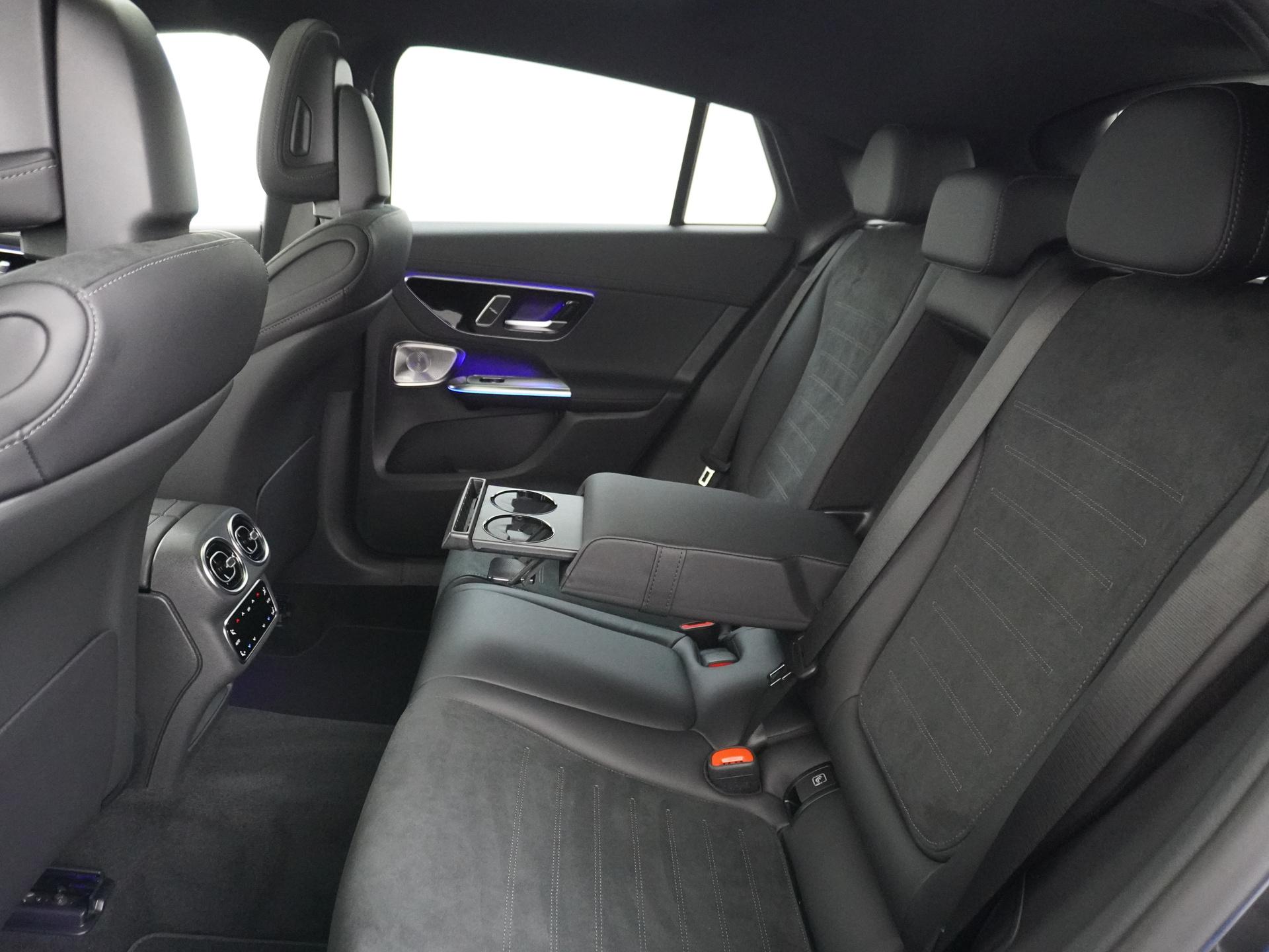 Mercedes-Benz GLC Coupé 300e 4MATIC Sport Edition 25