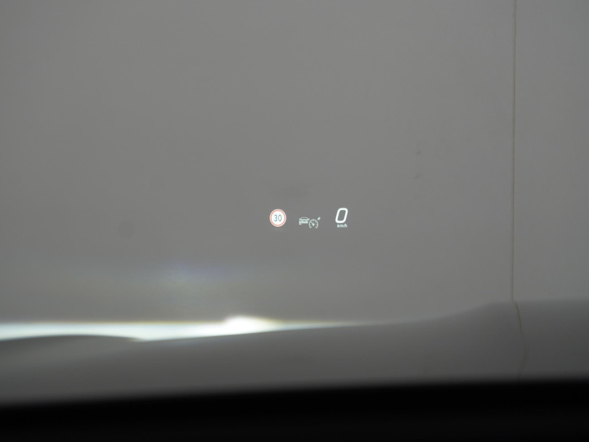 Mercedes-Benz GLC Coupé 300e 4MATIC Sport Edition 38