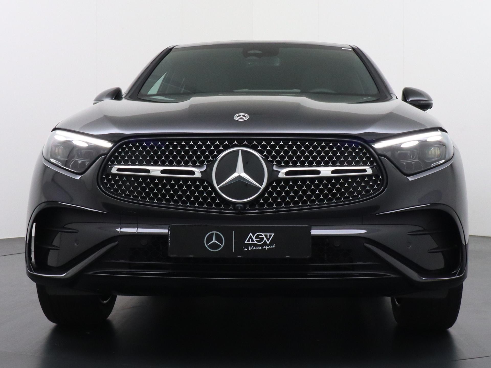 Mercedes-Benz GLC Coupé 300e 4MATIC Sport Edition 7