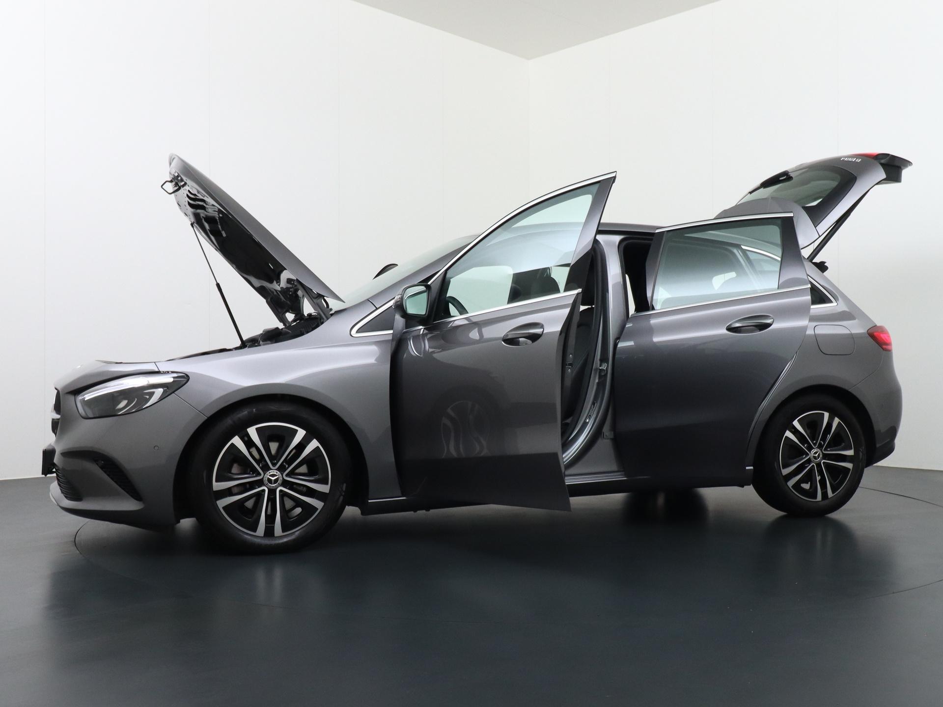 Mercedes-Benz B-Klasse 180d Luxury Line 15