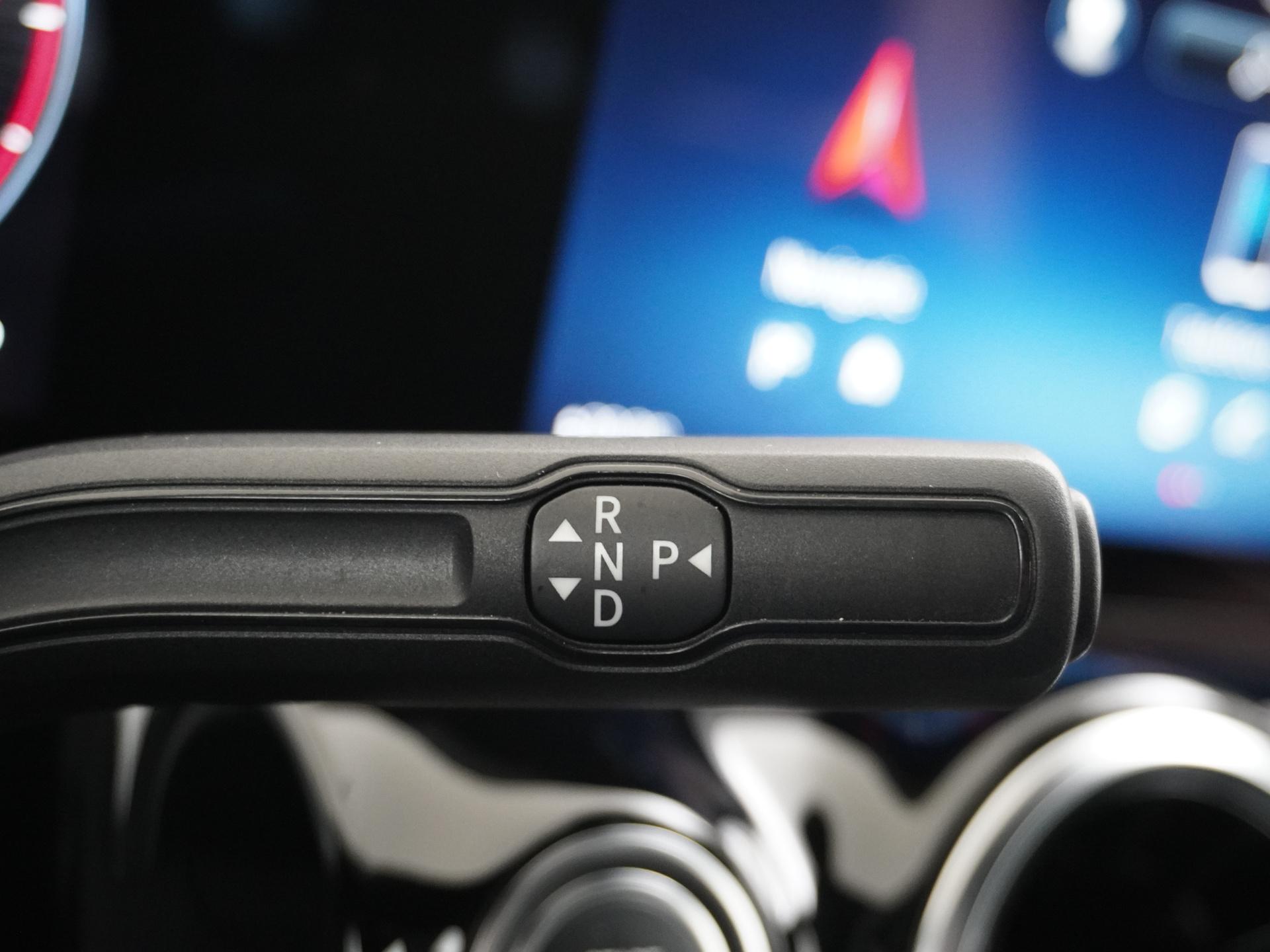 Mercedes-Benz B-Klasse 180d Luxury Line 30