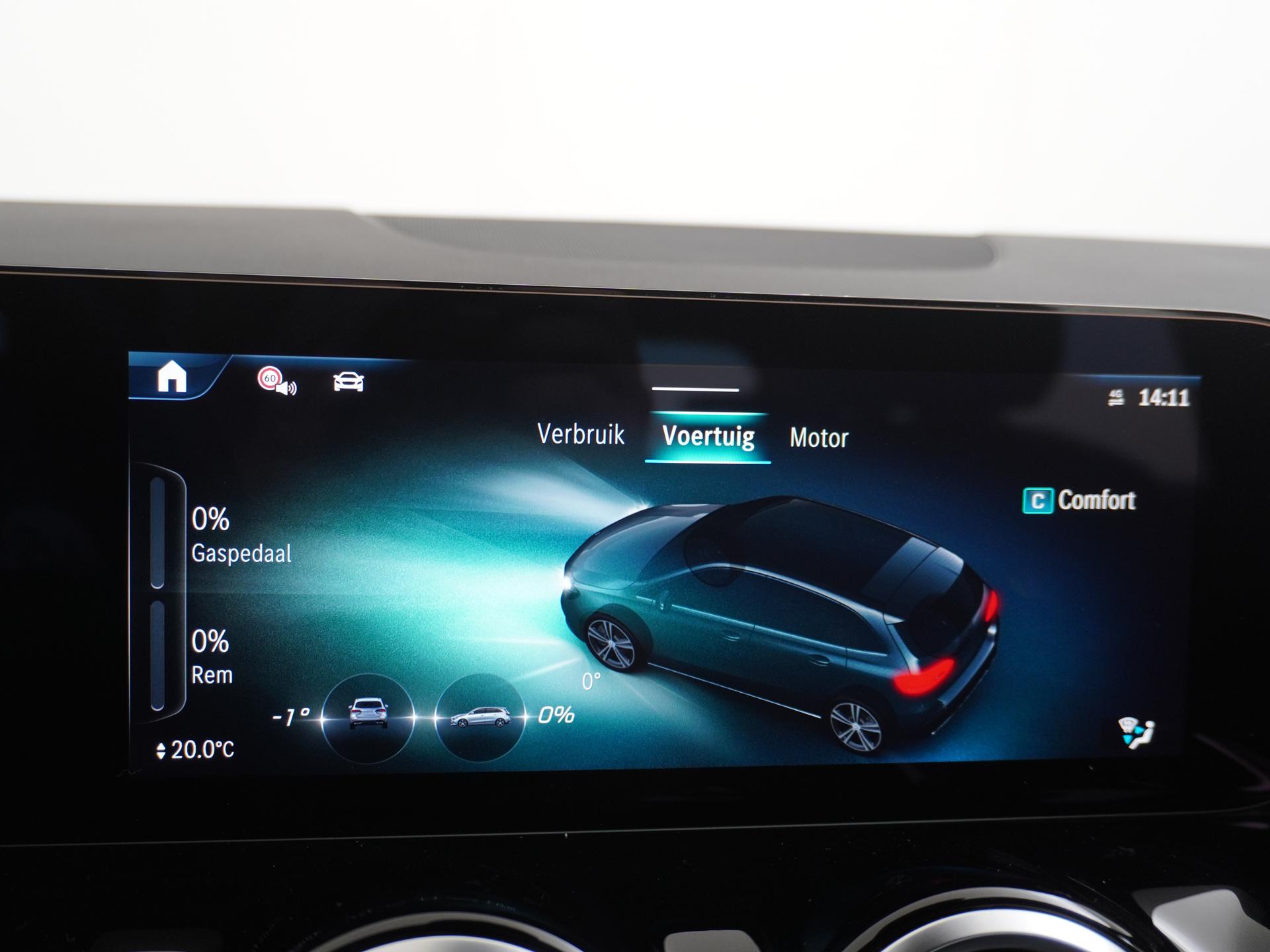 Mercedes-Benz B-Klasse 180d Luxury Line 42