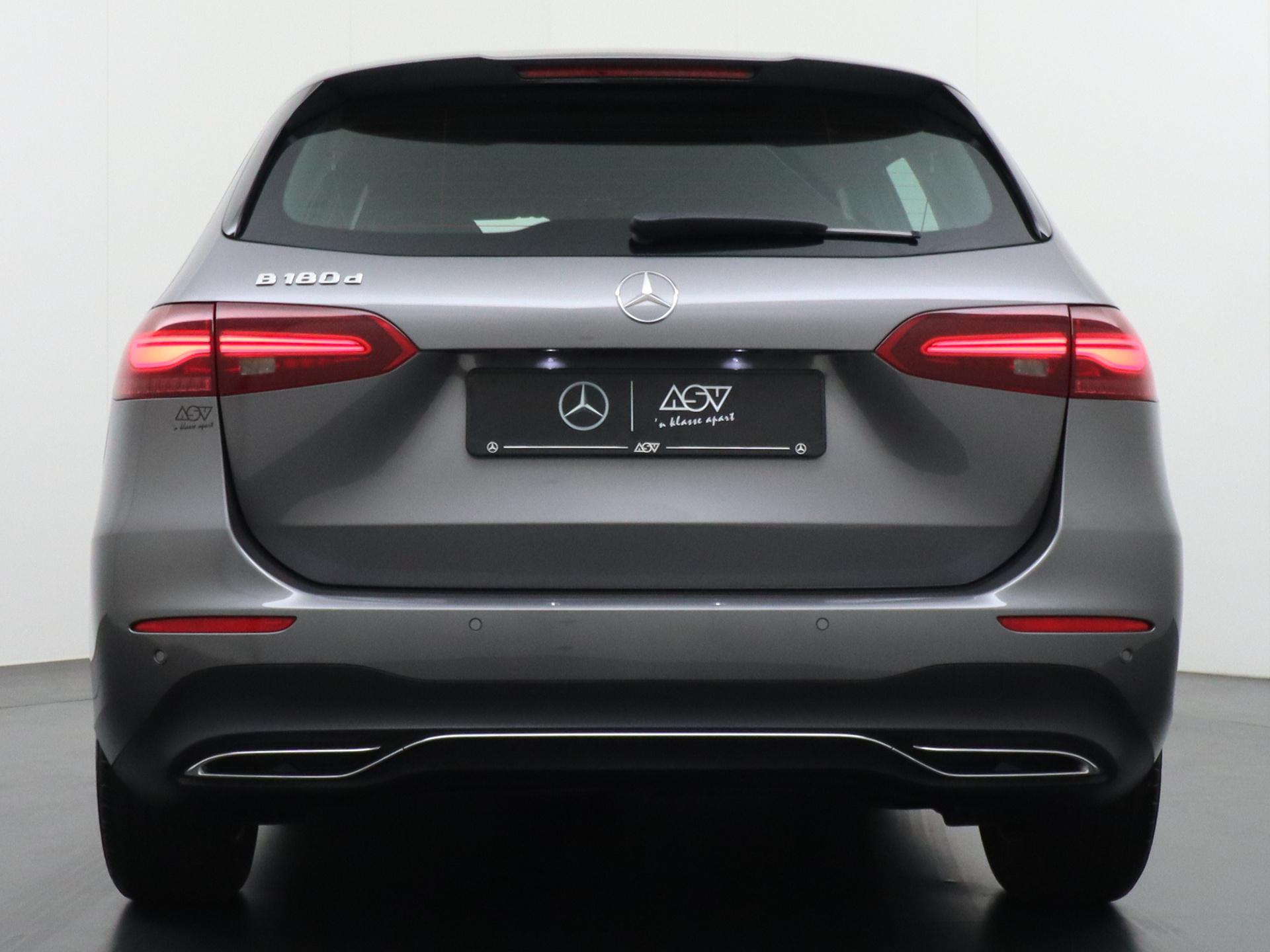 Mercedes-Benz B-Klasse 180d Luxury Line 6