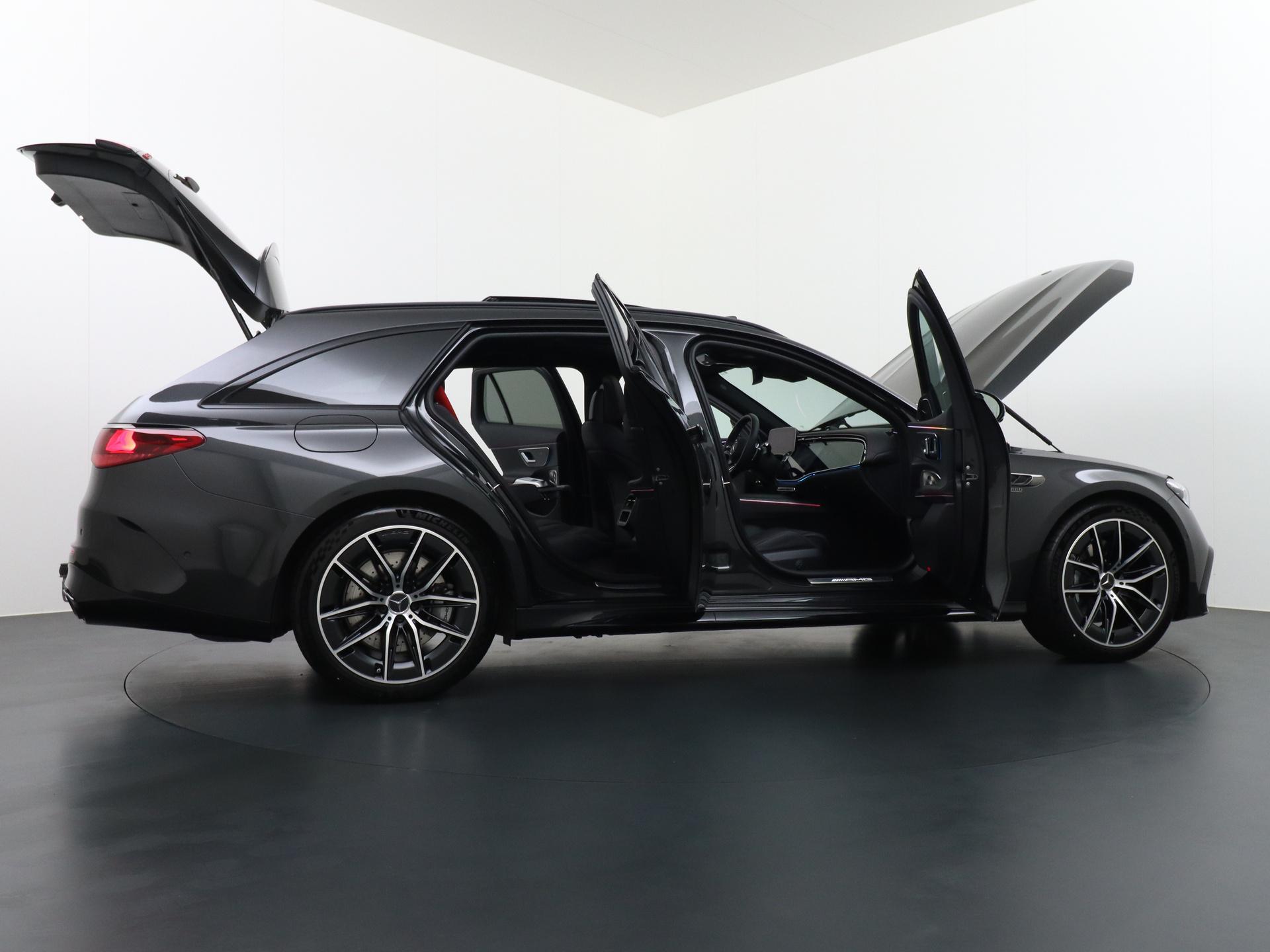 Mercedes-Benz E-Klasse Estate AMG 53 4MATIC+ 16