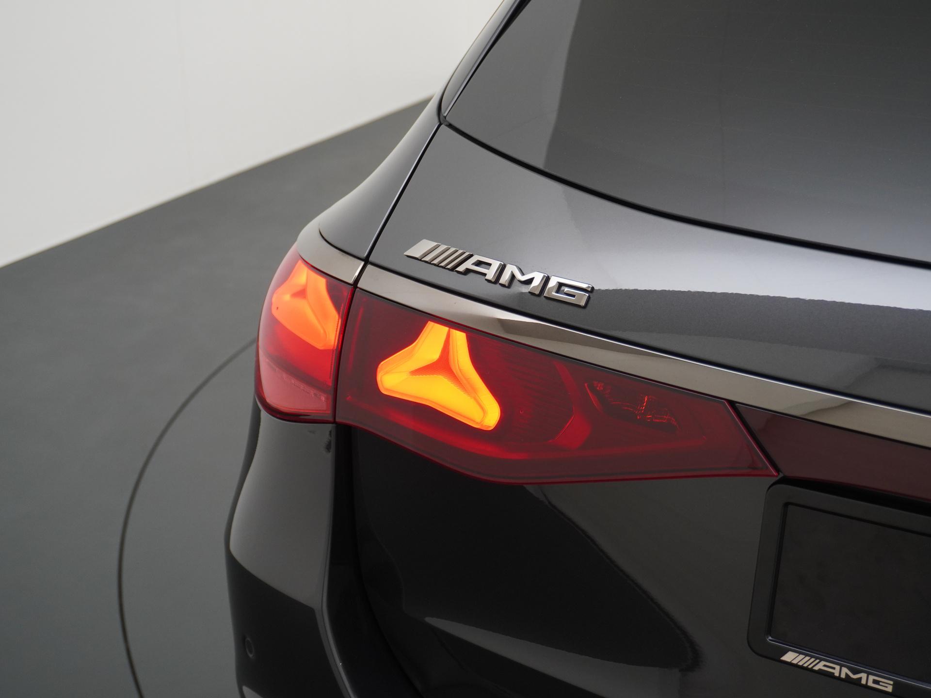 Mercedes-Benz E-Klasse Estate AMG 53 4MATIC+ 18