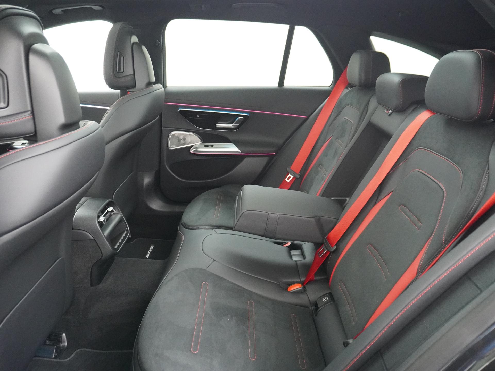 Mercedes-Benz E-Klasse Estate AMG 53 4MATIC+ 26