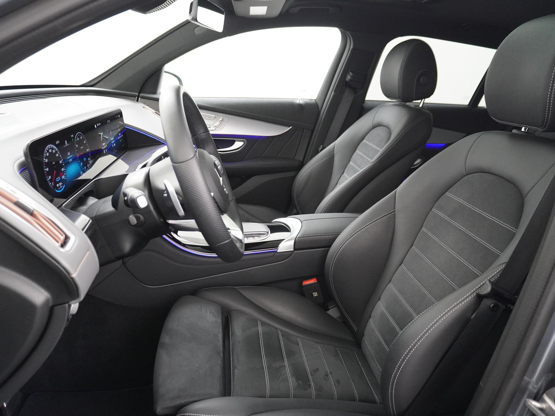 Mercedes-Benz EQC 400 4MATIC AMG Line 80 kWh Accu 23