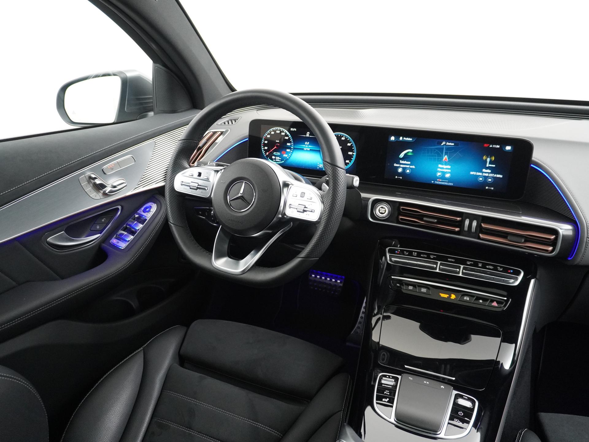 Mercedes-Benz EQC 400 4MATIC AMG Line 80 kWh Accu 26