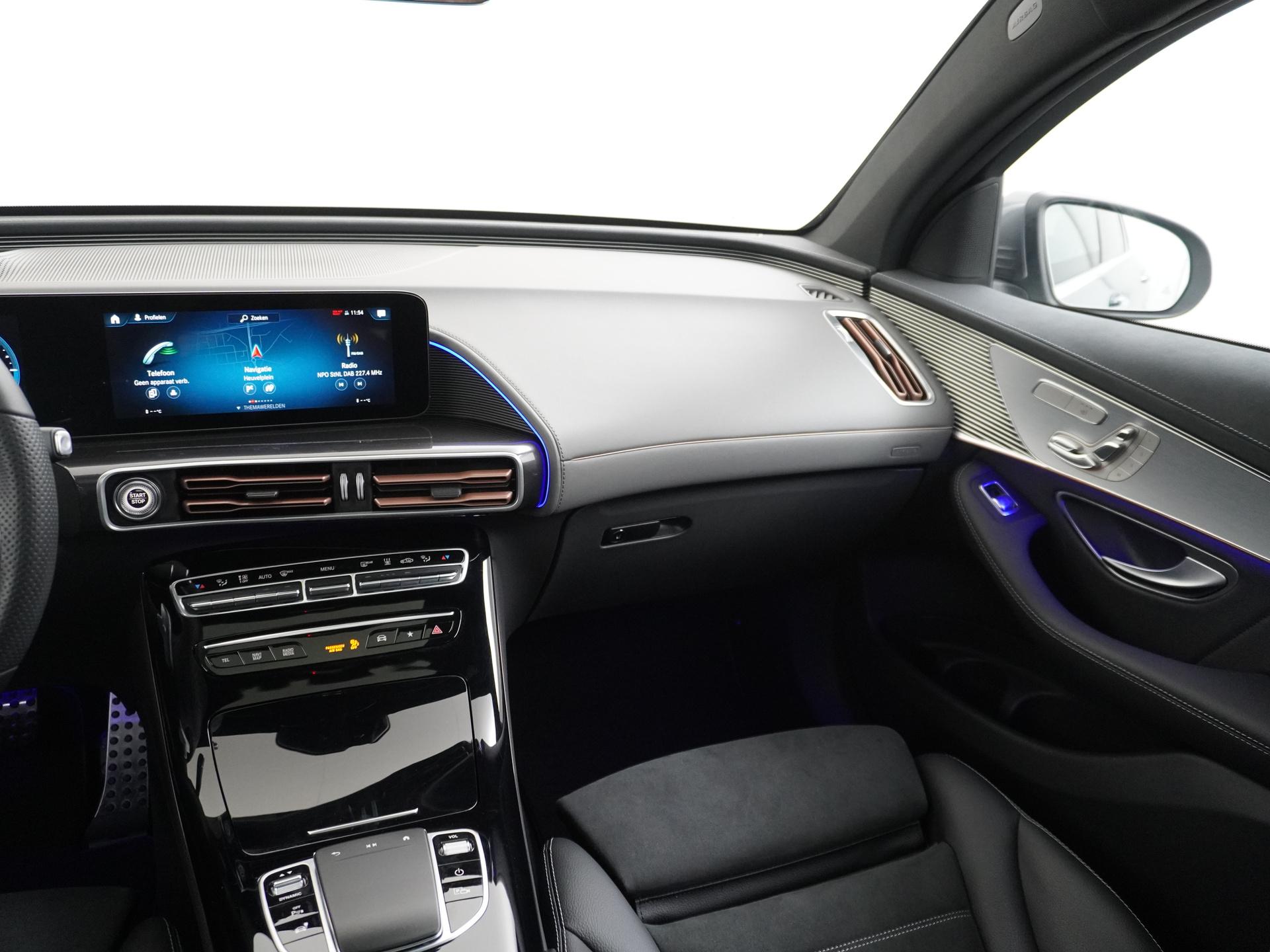 Mercedes-Benz EQC 400 4MATIC AMG Line 80 kWh Accu 27