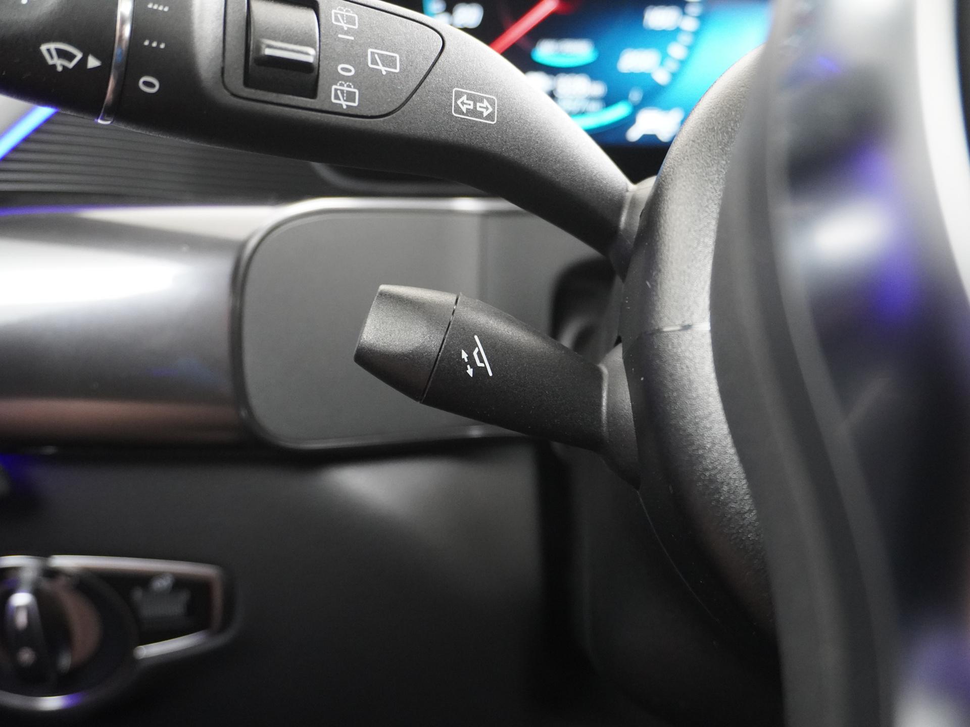 Mercedes-Benz EQC 400 4MATIC AMG Line 80 kWh Accu 31