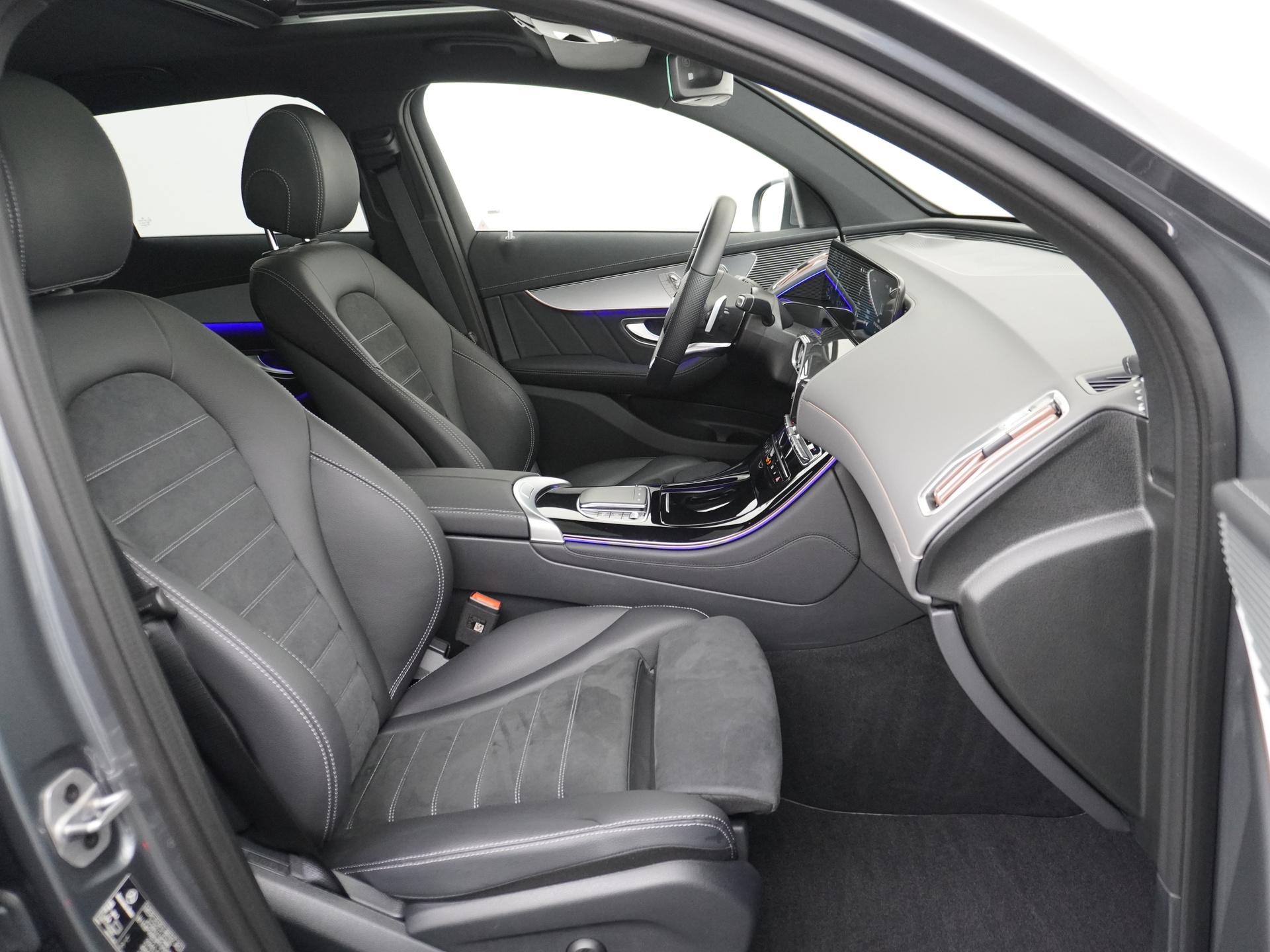 Mercedes-Benz EQC 400 4MATIC AMG Line 80 kWh Accu 47