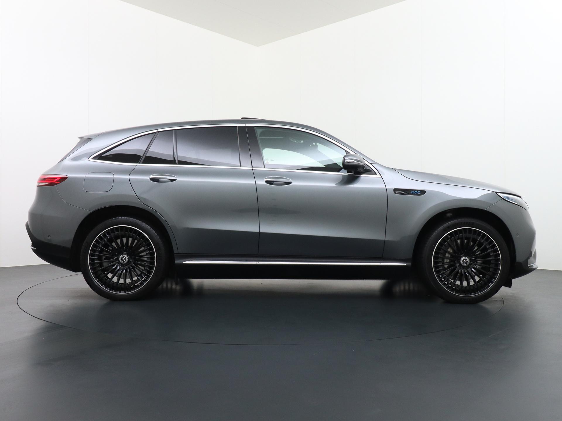 Mercedes-Benz EQC 400 4MATIC AMG Line 80 kWh Accu 9