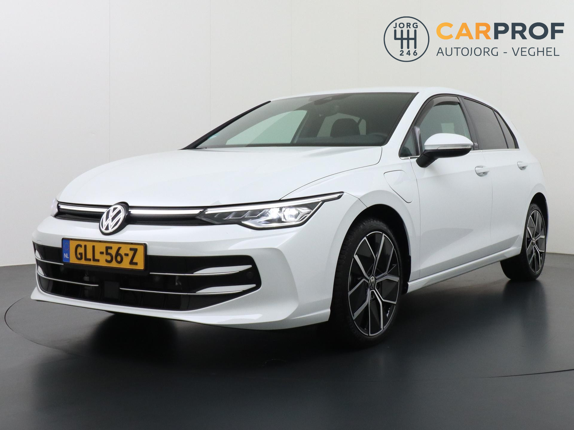 Volkswagen Golf 1.5 eHybrid 50 Edition 0