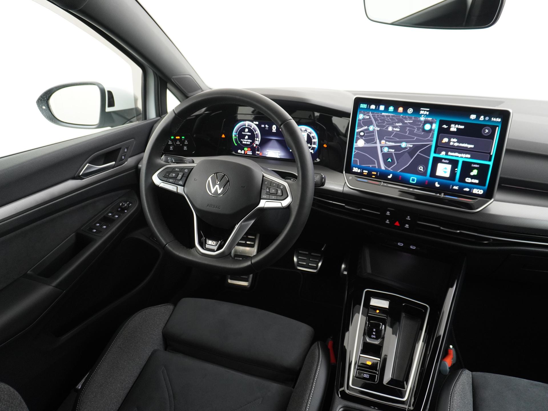 Volkswagen Golf 1.5 eHybrid 50 Edition 21