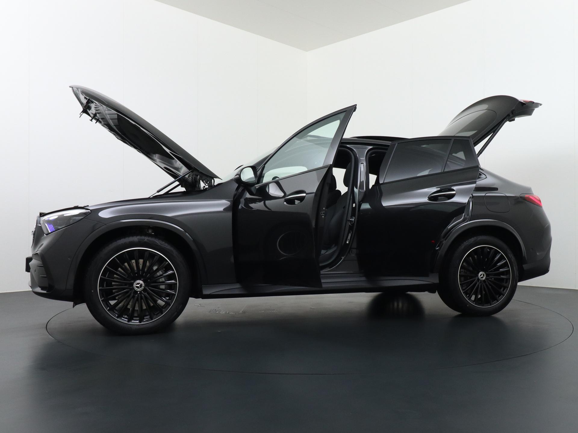 Mercedes-Benz GLC Coupé 300e 4MATIC Sport Edition 10