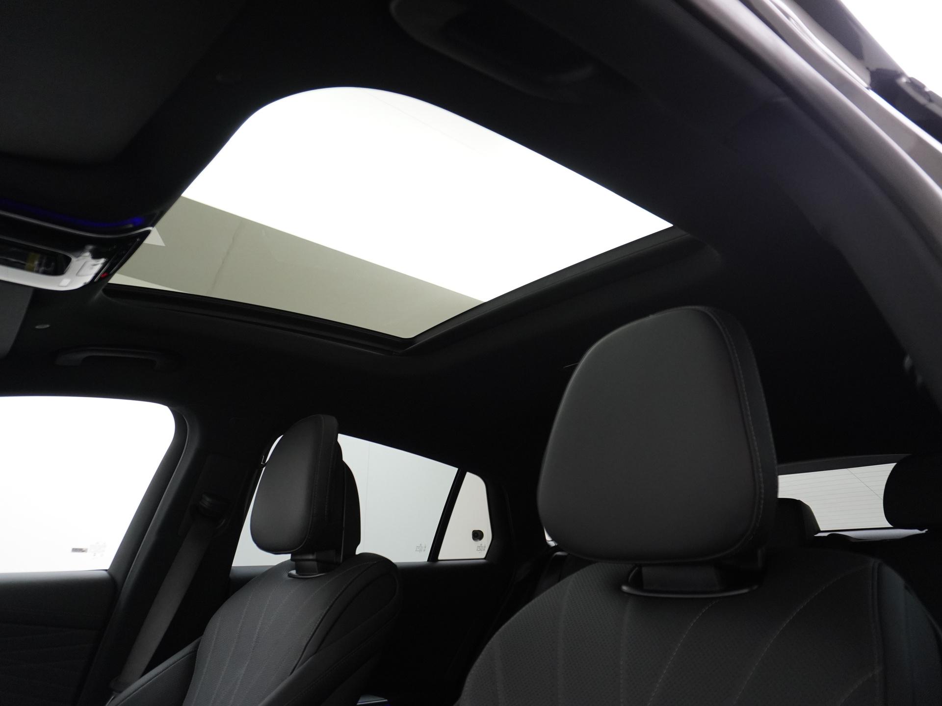 Mercedes-Benz GLC Coupé 300e 4MATIC Sport Edition 23