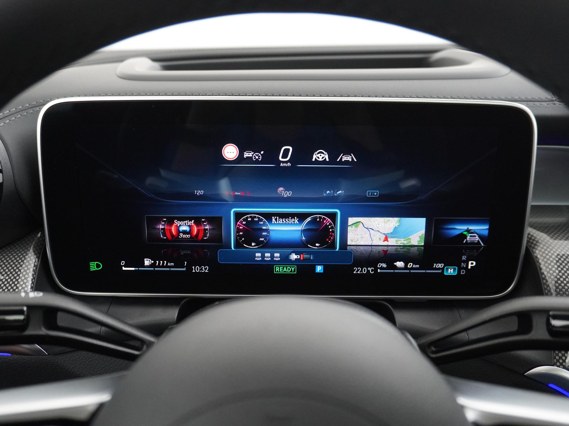 Mercedes-Benz GLC Coupé 300e 4MATIC Sport Edition 37