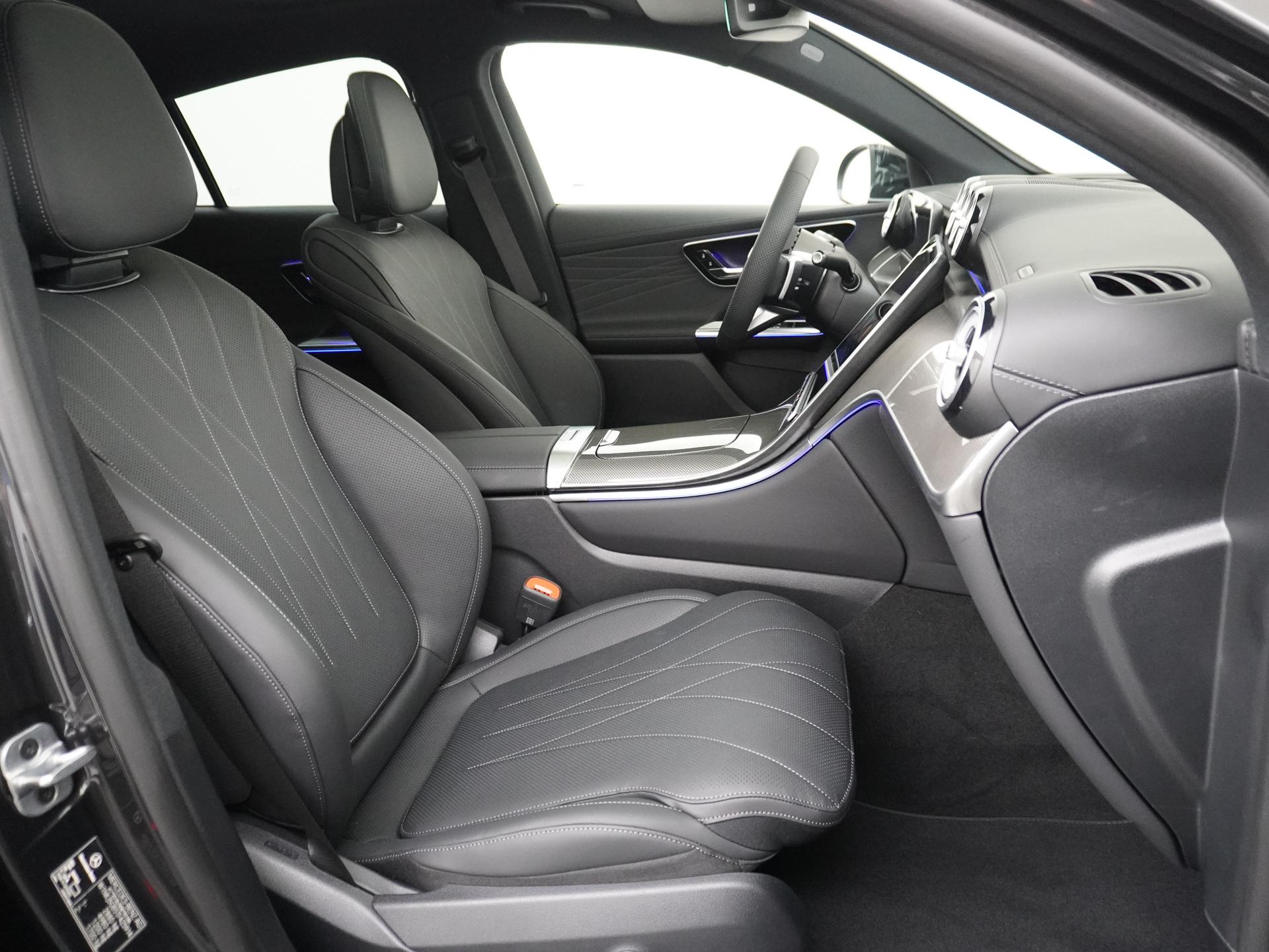 Mercedes-Benz GLC Coupé 300e 4MATIC Sport Edition 51