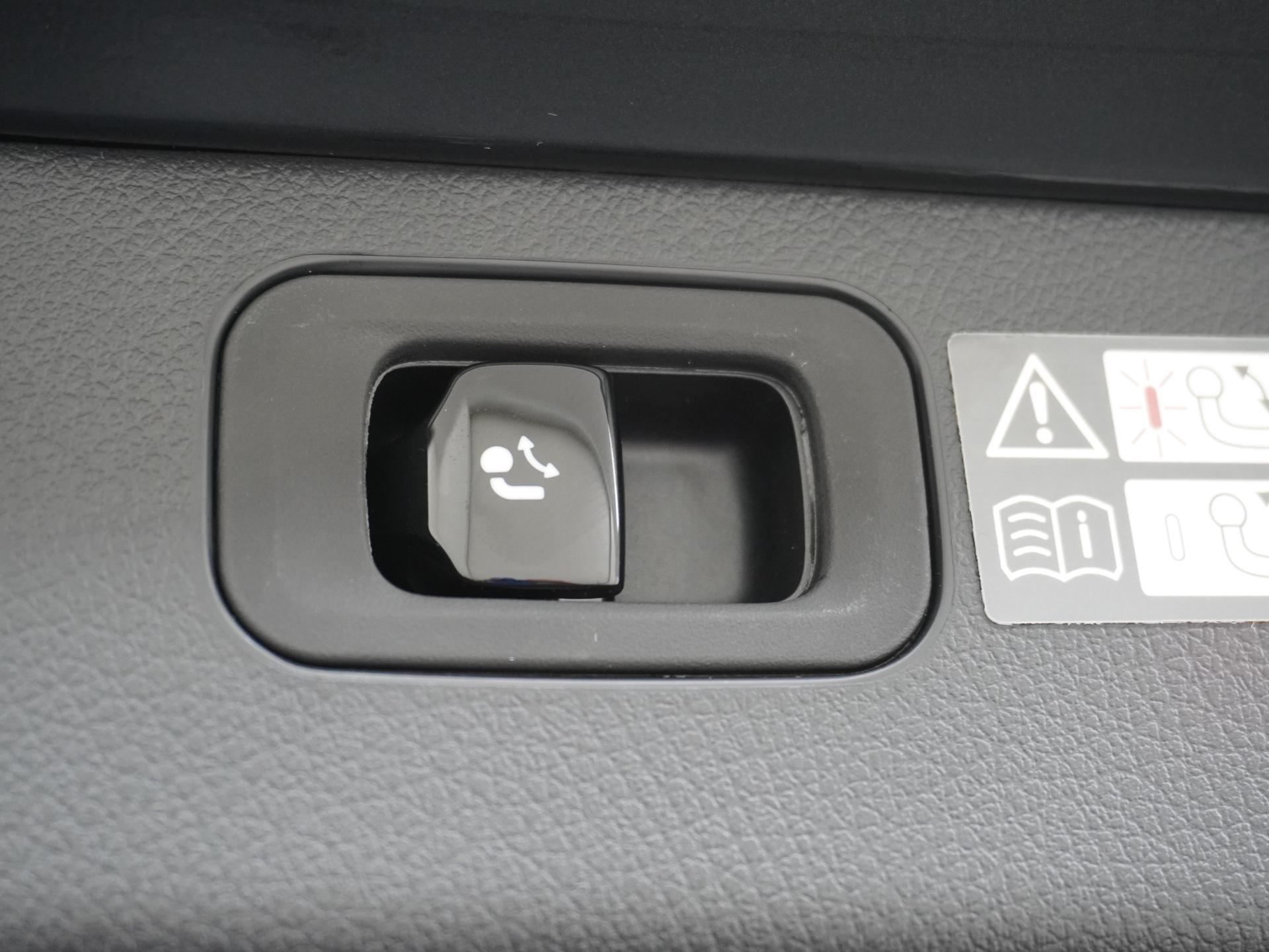 Mercedes-Benz C-Klasse Estate 300 e Business Solution AMG 15