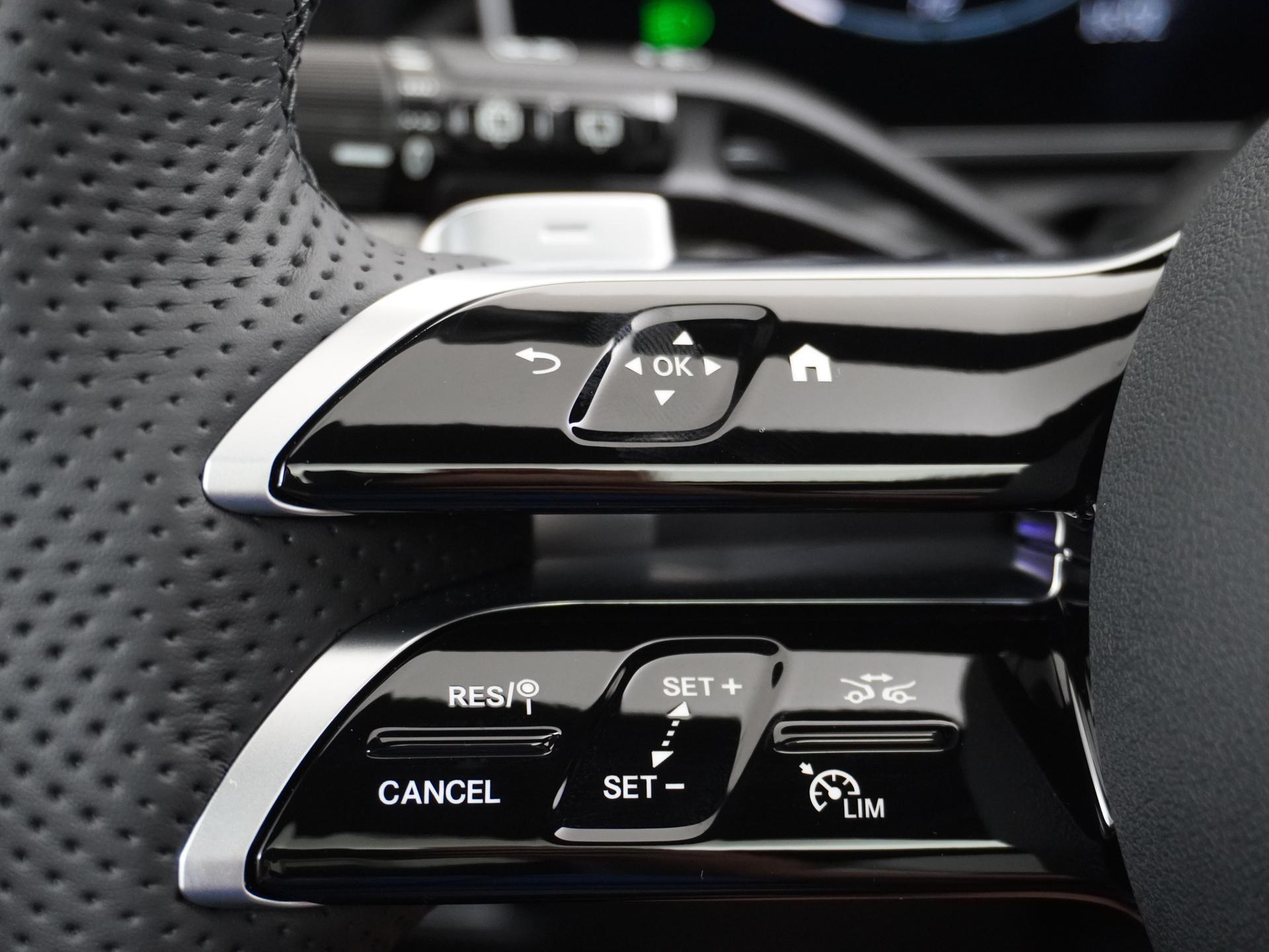 Mercedes-Benz C-Klasse Estate 300 e Business Solution AMG 34