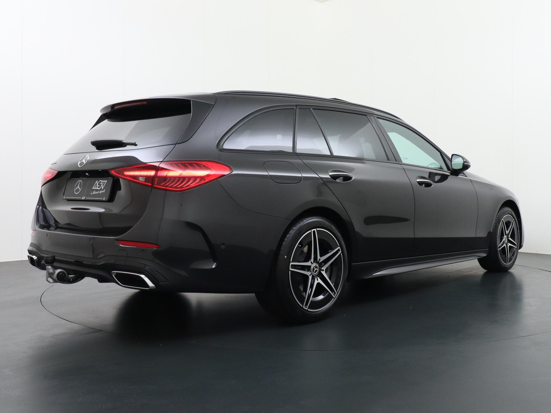 Mercedes-Benz C-Klasse Estate 300 e Business Solution AMG 4