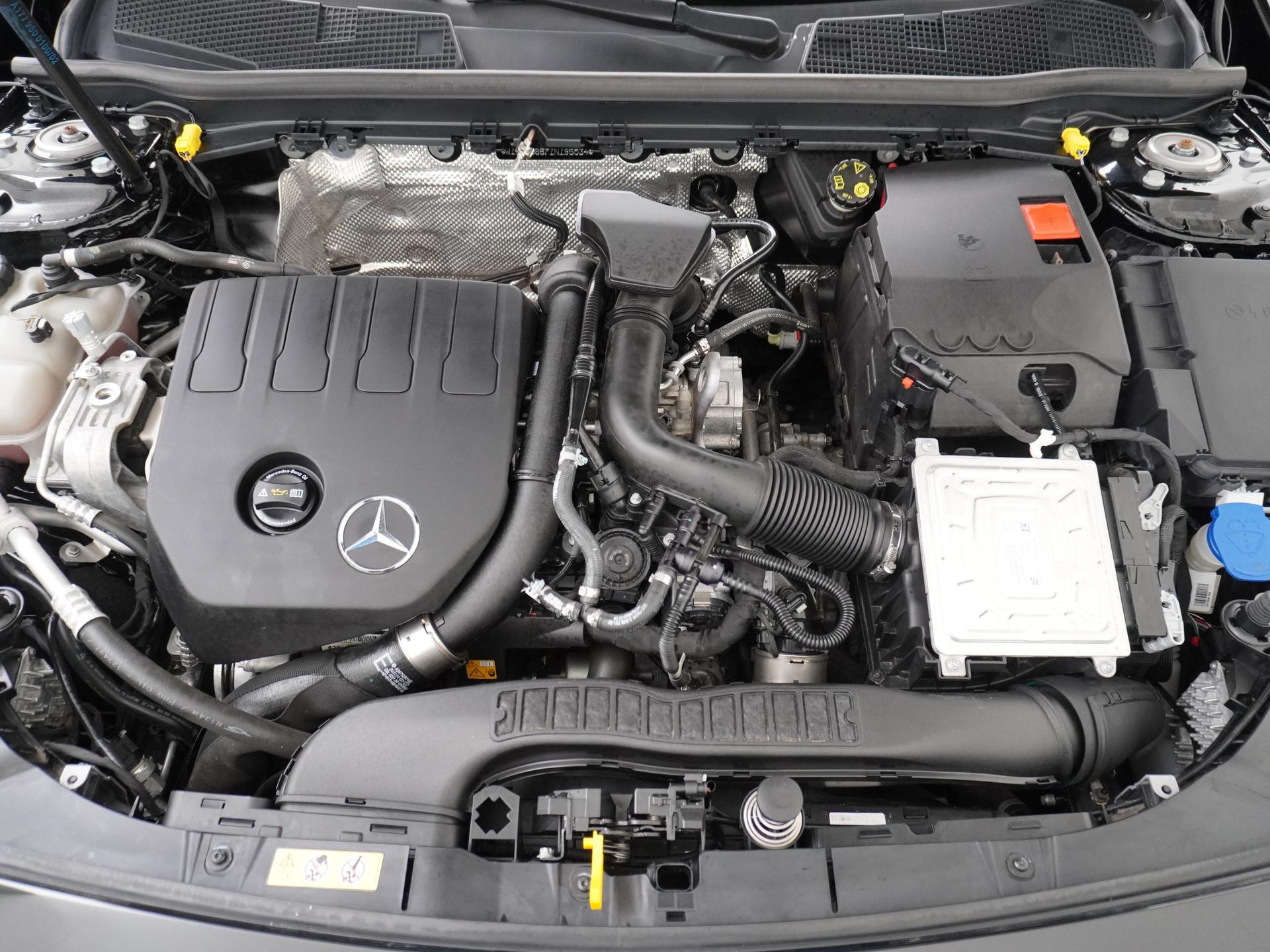 Mercedes-Benz CLA-Klasse Shooting Brake 200 Business Solution Luxury 18