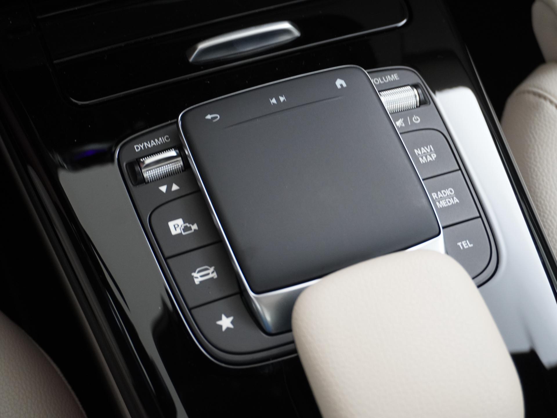 Mercedes-Benz CLA-Klasse Shooting Brake 200 Business Solution Luxury 46