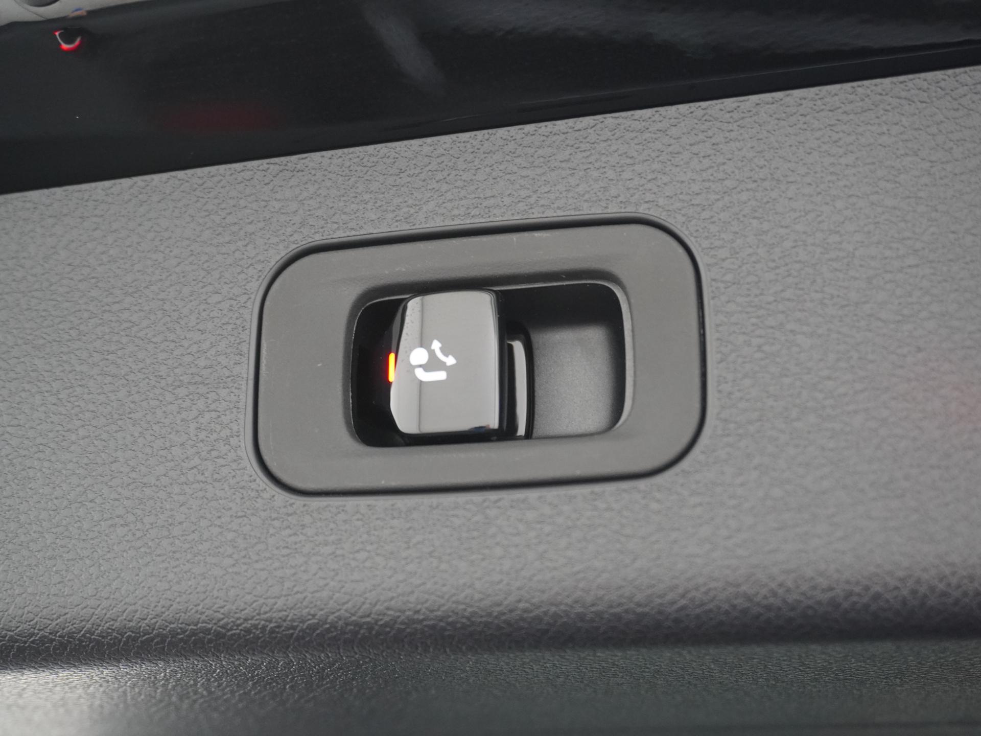 Mercedes-Benz E-Klasse Estate 300 e Exclusive Line 15