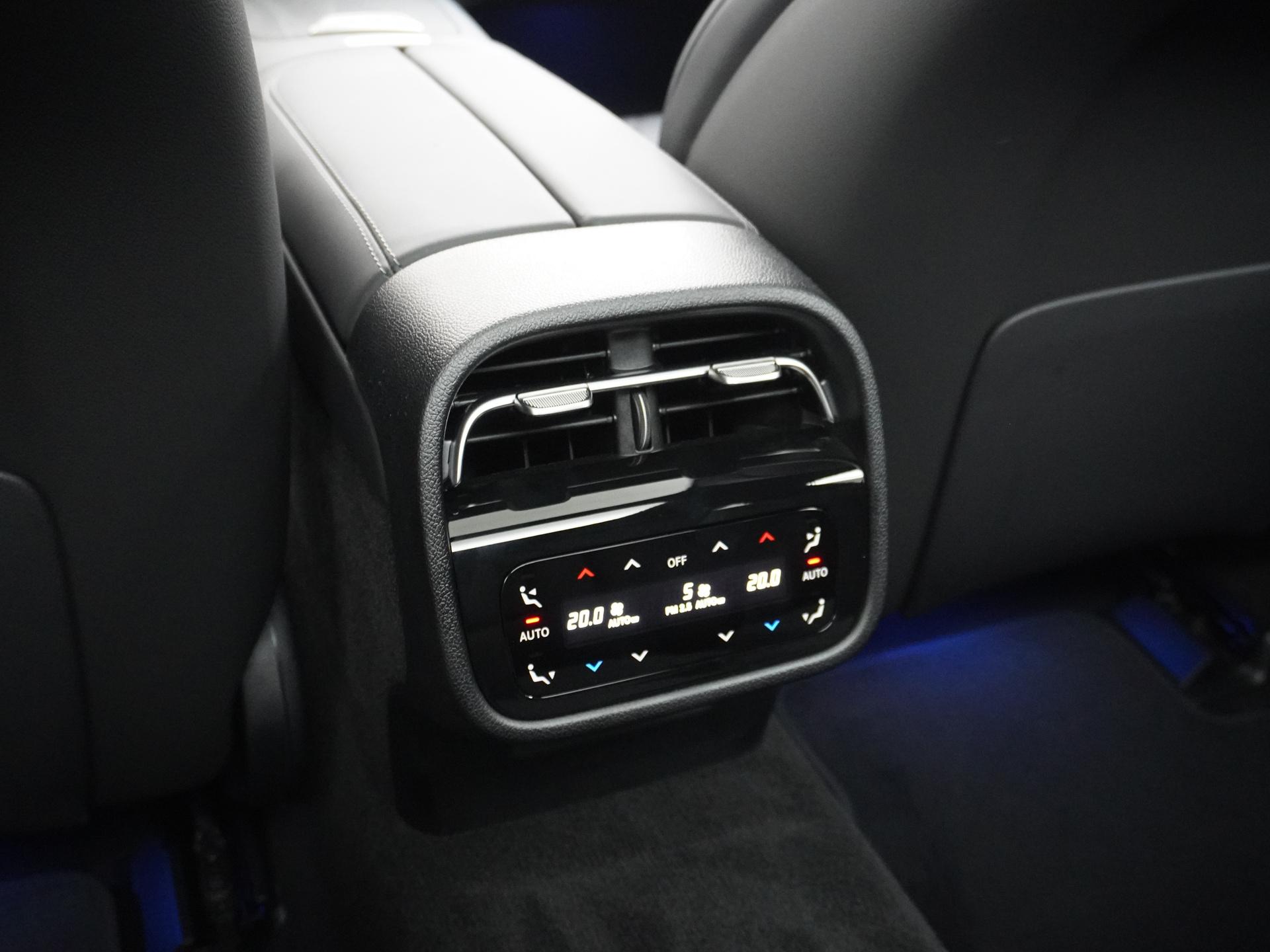 Mercedes-Benz E-Klasse Estate 300 e Exclusive Line 28